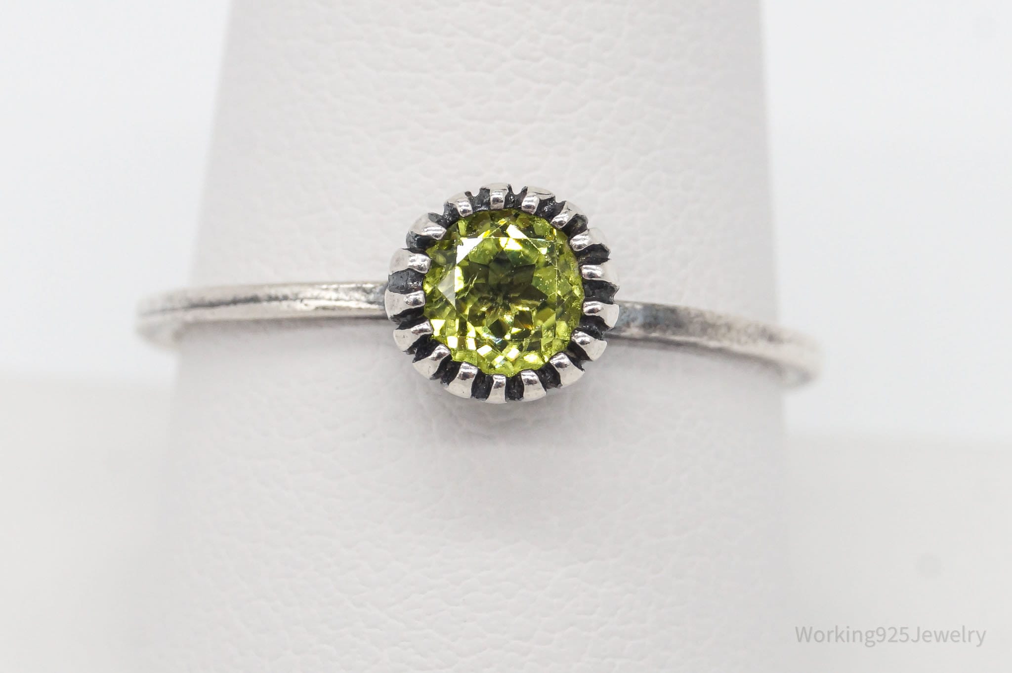 Vintage Israel Designer Paz PZ Peridot Sterling Silver Ring - Size 10