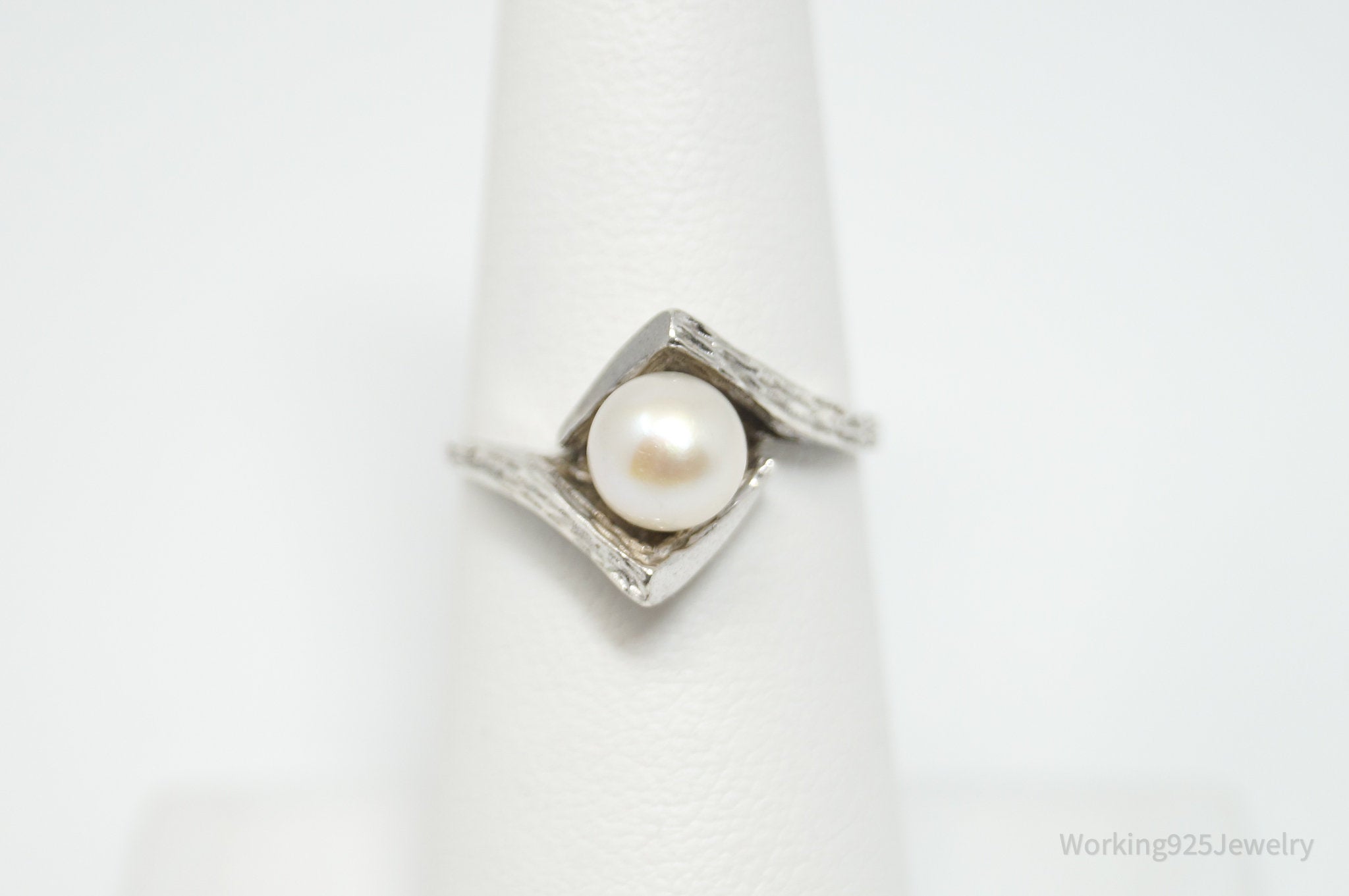 Vintage Designer Urata Art Deco Faux Pearl Sterling Silver Ring - Size 6.25