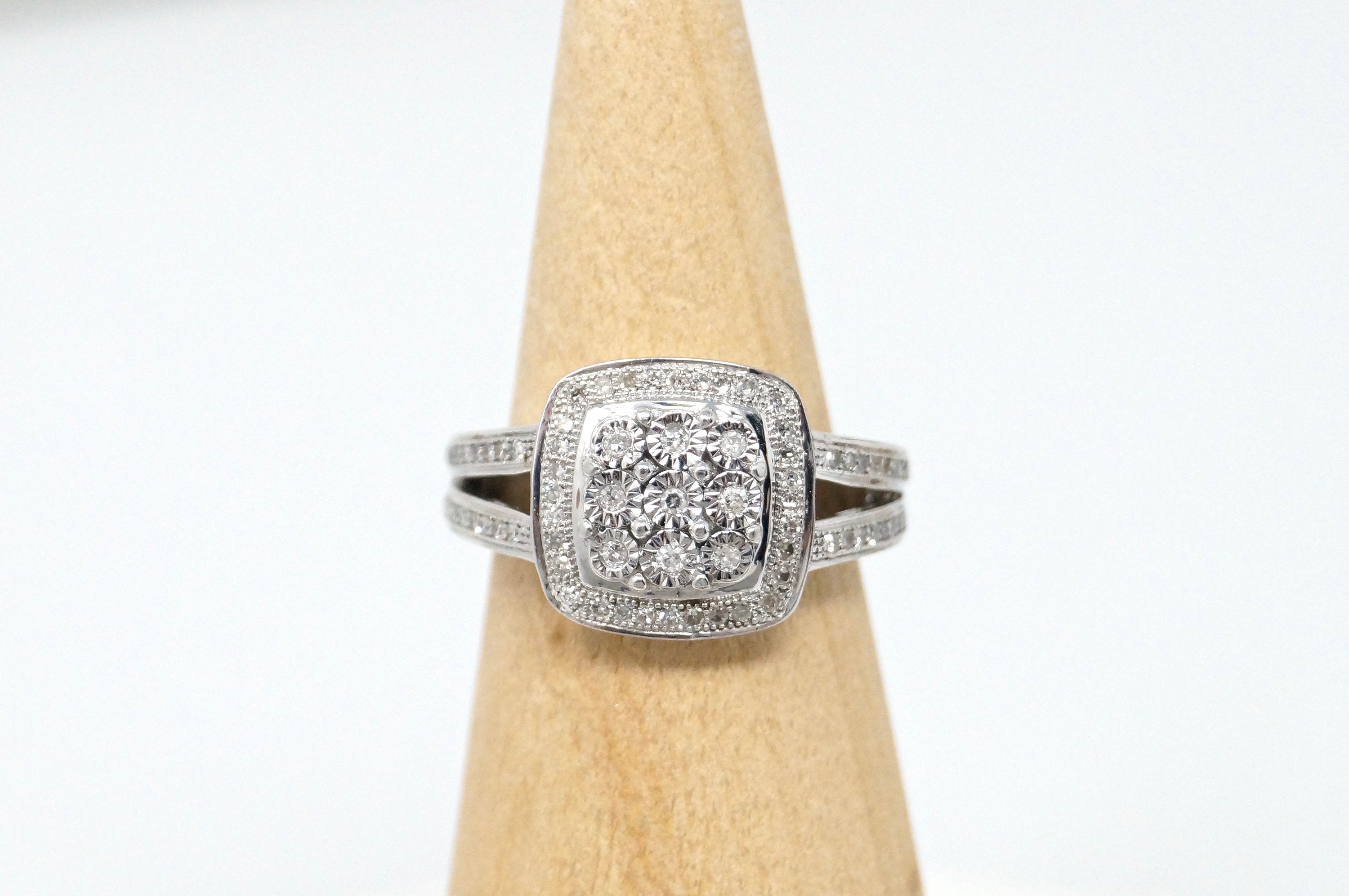 Stunning Vintage Diamond Platinum Over Sterling Silver Statement Ring - Size 6