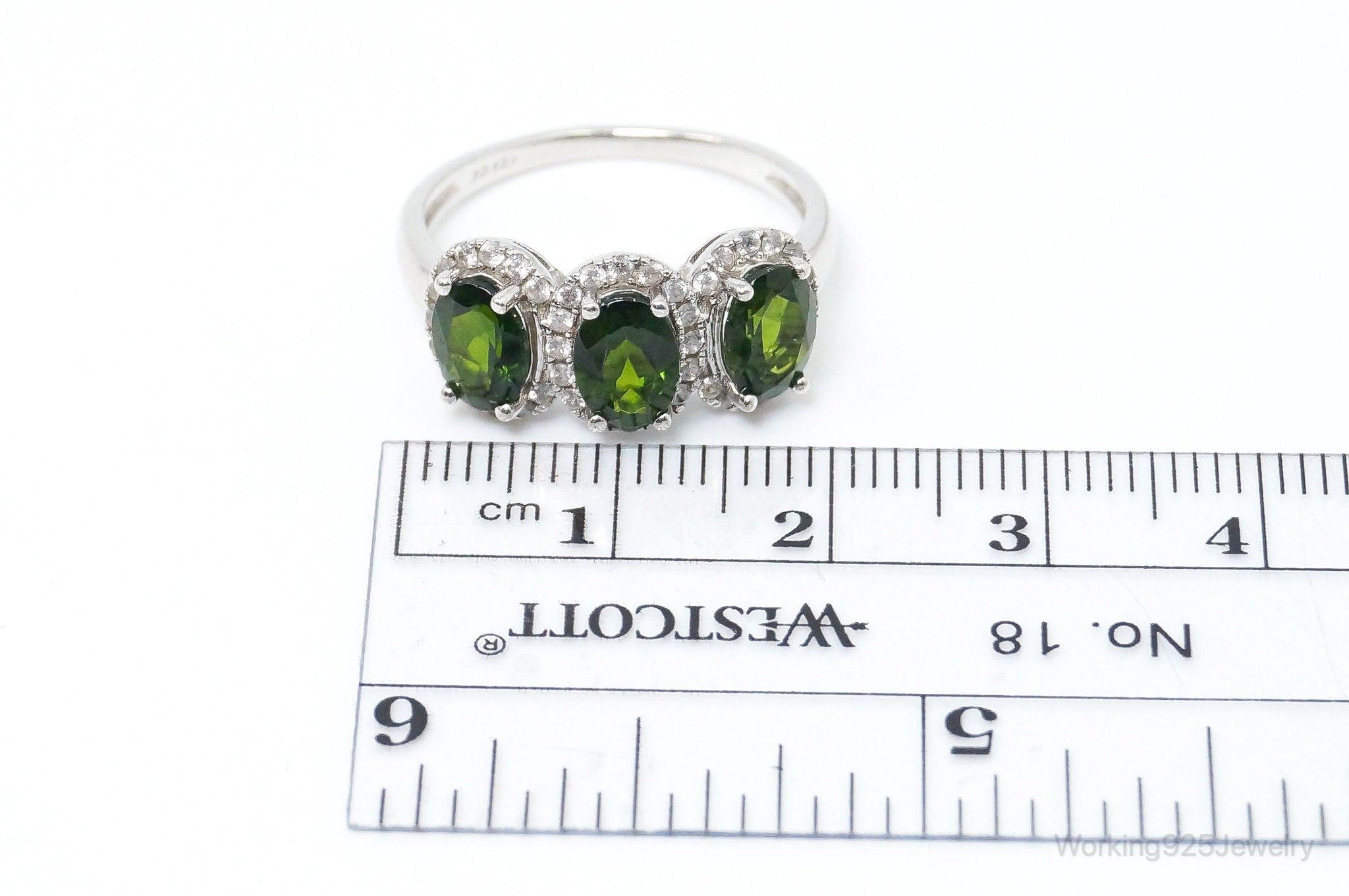 Vintage Designer Peridot Cubic Zirconia Sterling Silver Ring - Size 8.25