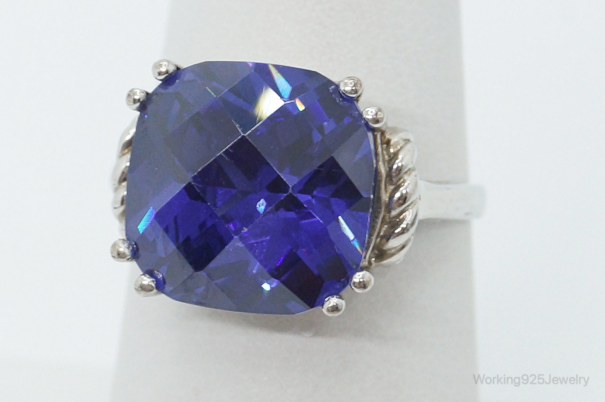 Designer Large Purple Blue Gem Cubic Zirconia Sterling Silver Ring - Size 6.25