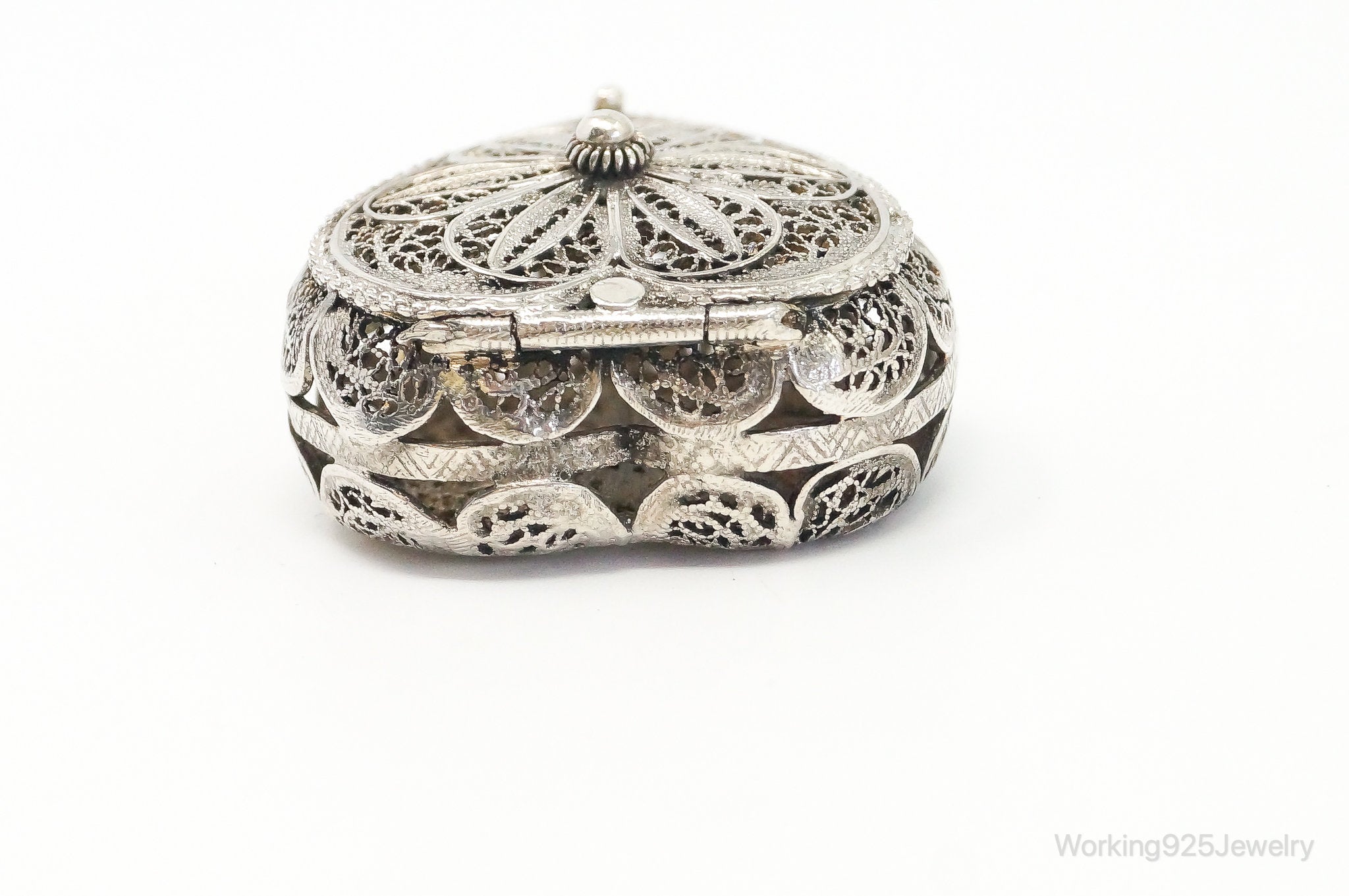 RARE Antique Portuguese 835 Silver Filigree Heart Flower Pill Snuff Beauty Box