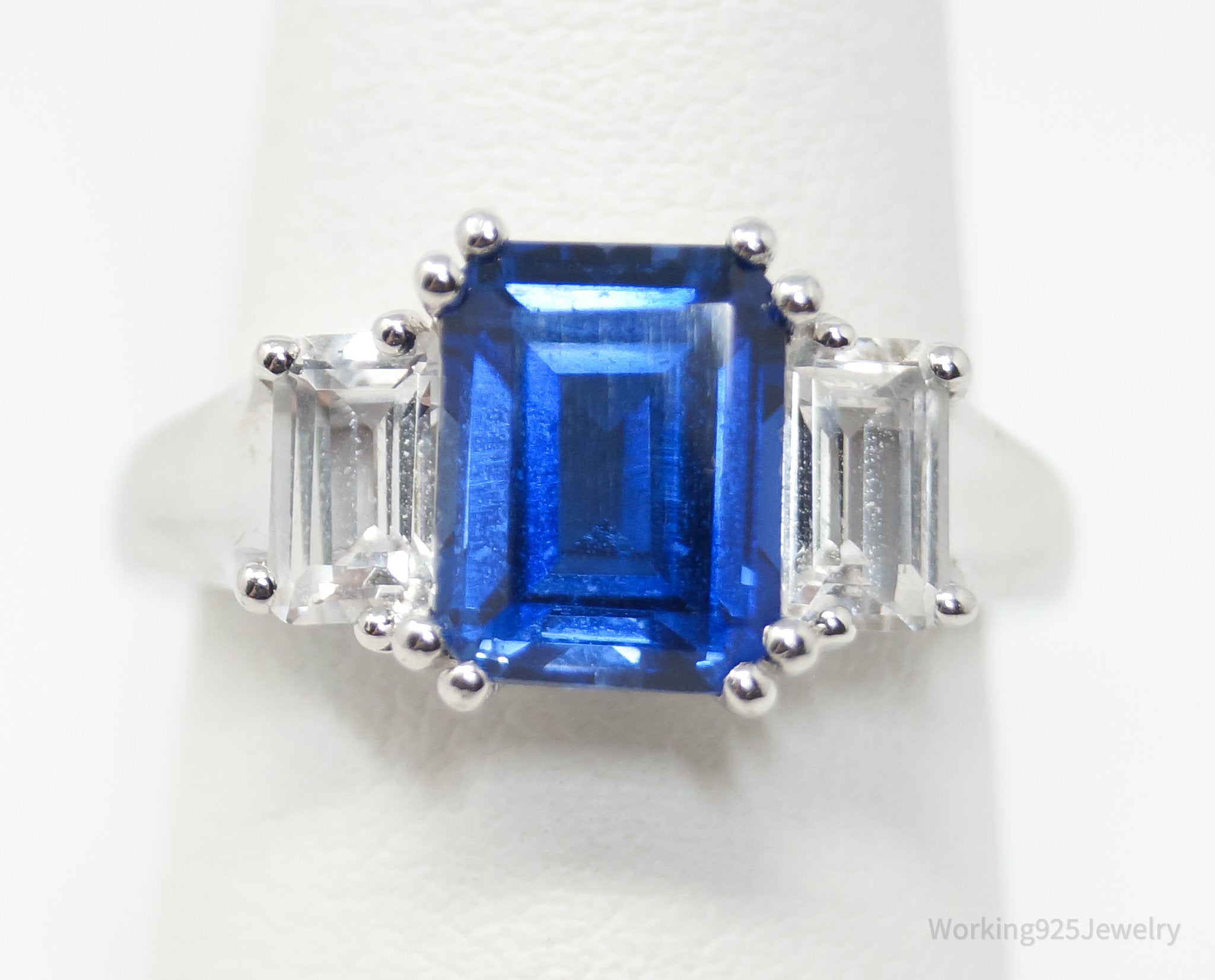 Vintage Designer SAI Blue Glass CZ Sterling Silver Ring - Size 6.5