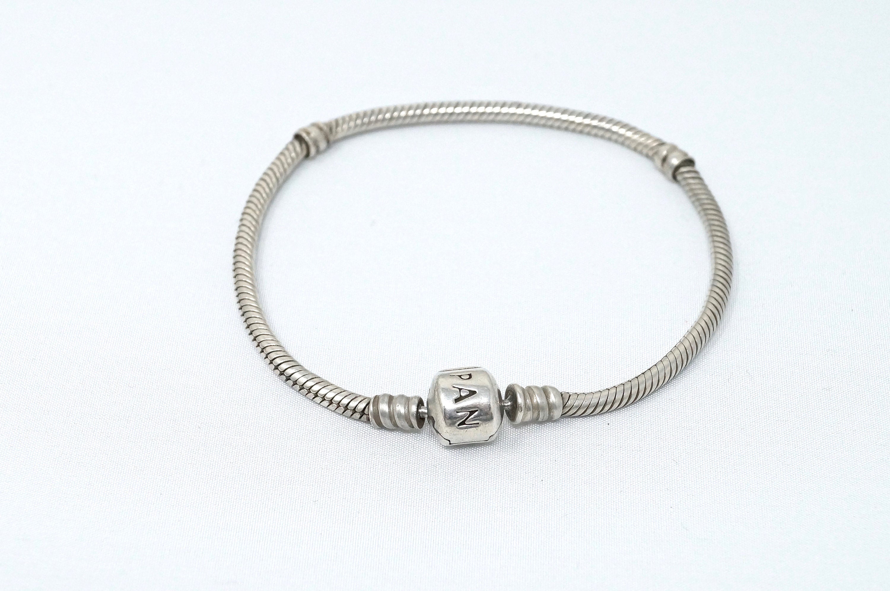 Vintage Designer Pandora Sterling Silver Clasp Bracelet 7.5"