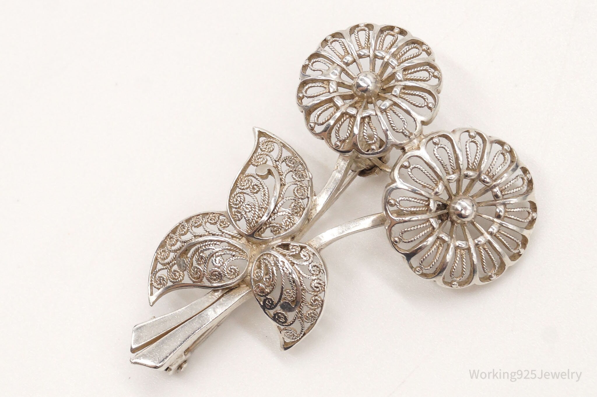 Vintage Flowers Filigree Sterling Silver Brooch Pin