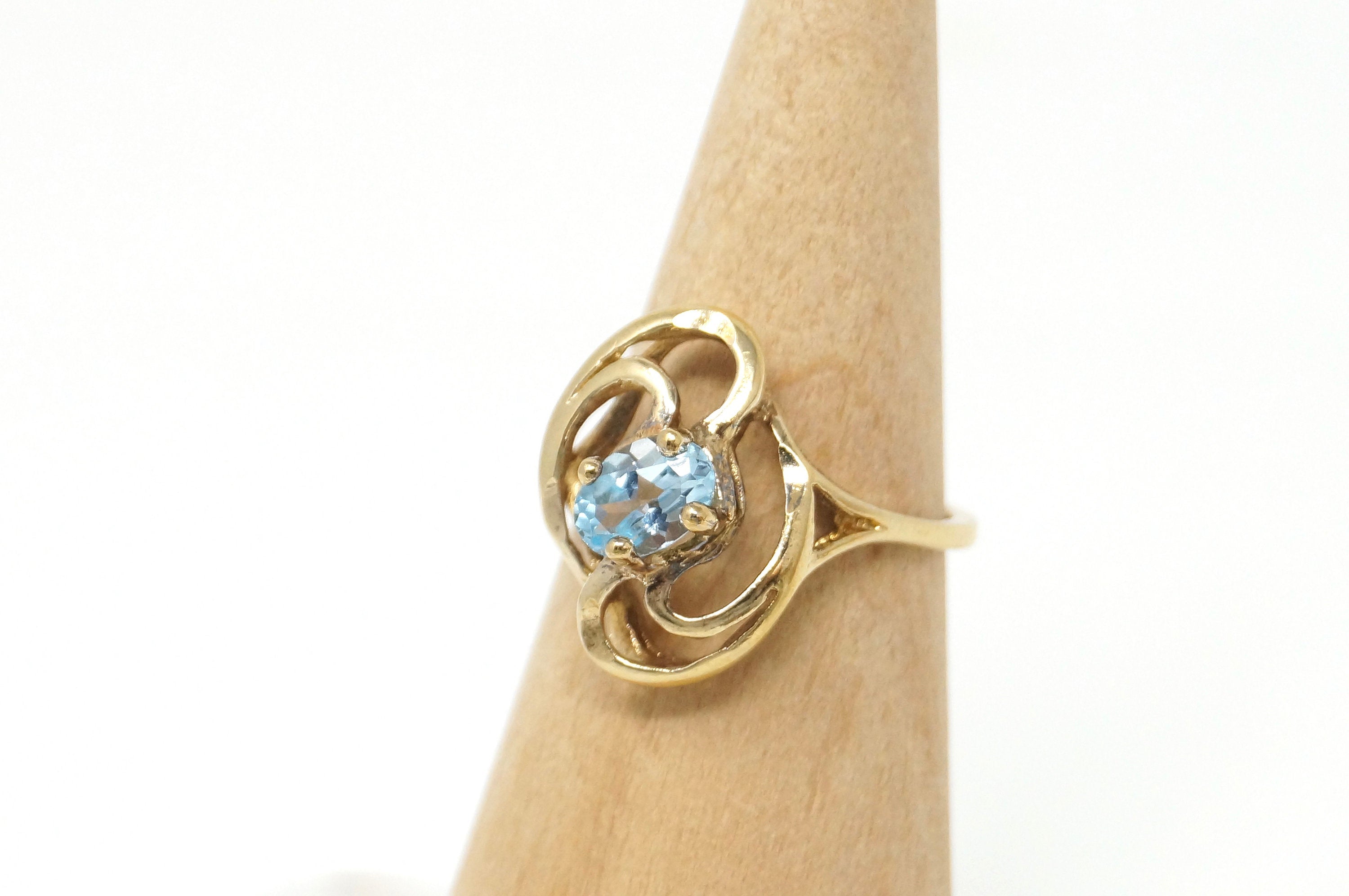 Vintage Art Deco Style Blue Topaz Gold Vermeil Sterling Silver Ring - Size 7.5