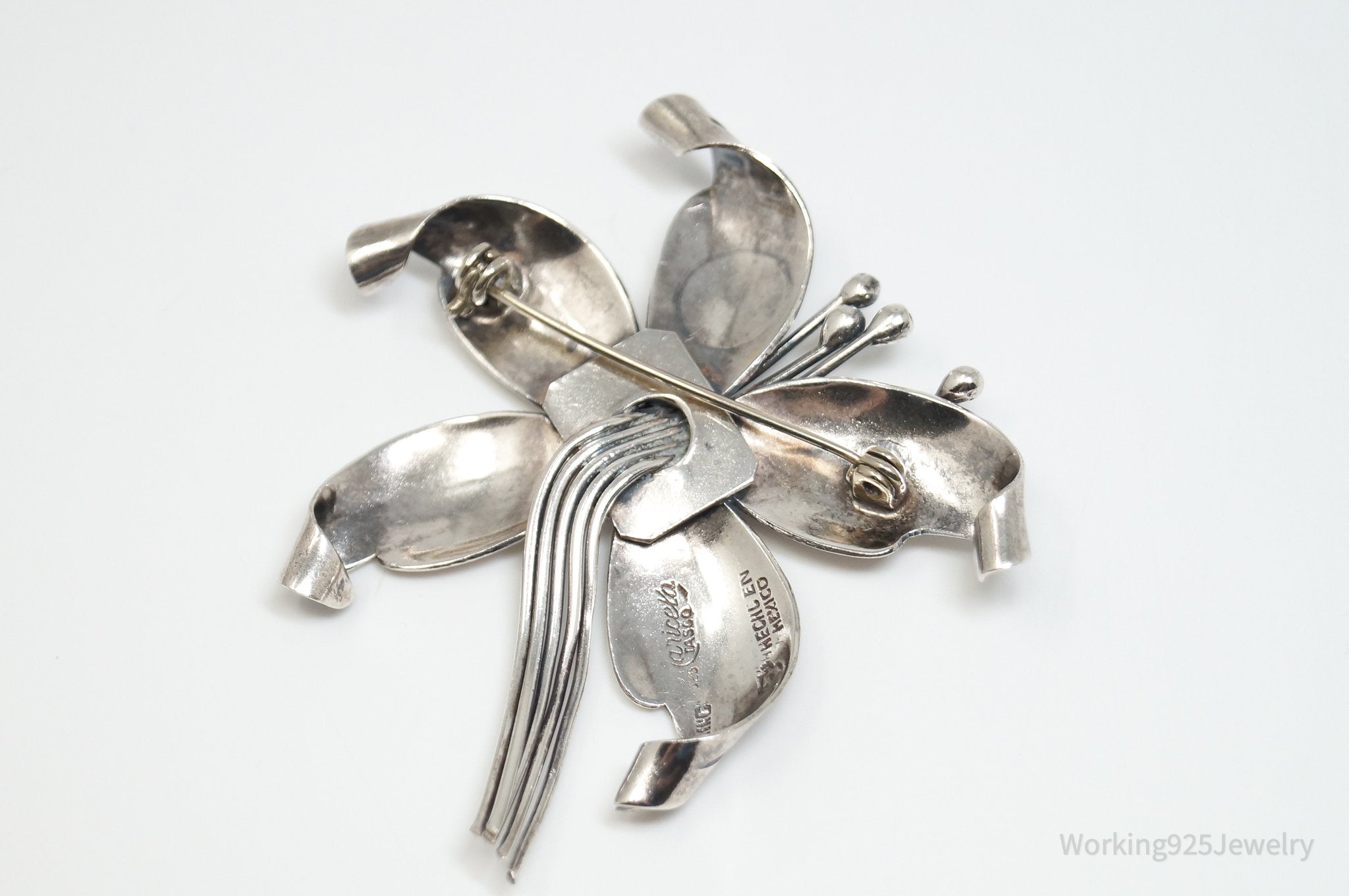 Large Vintage Maricela Tasco Floral Flower Sterling Silver Brooch Pin