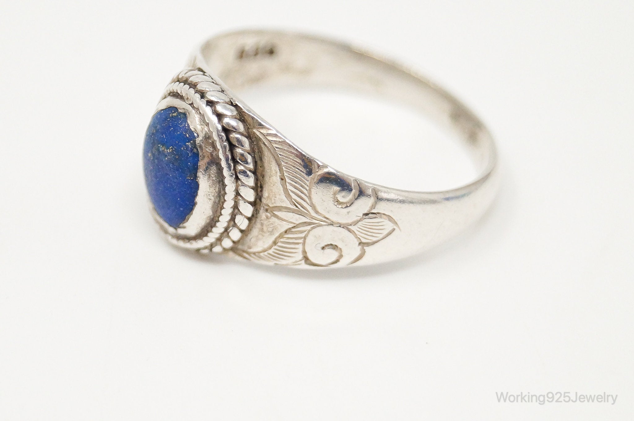 Vintage Blue Lapis Lazuli Art Nouveau Etched Sterling Silver Ring - Size 7.75