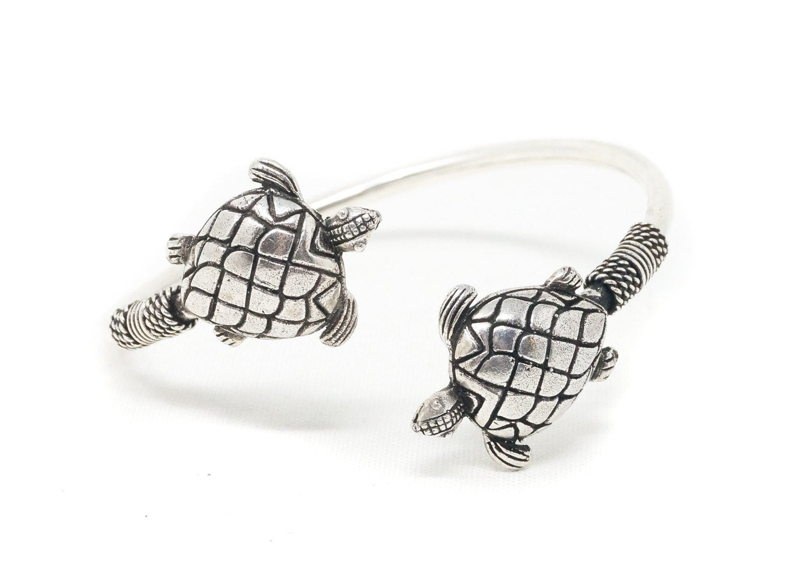 Vintage Double Ocean Sea Turtle Sterling Silver Wrap Bracelet