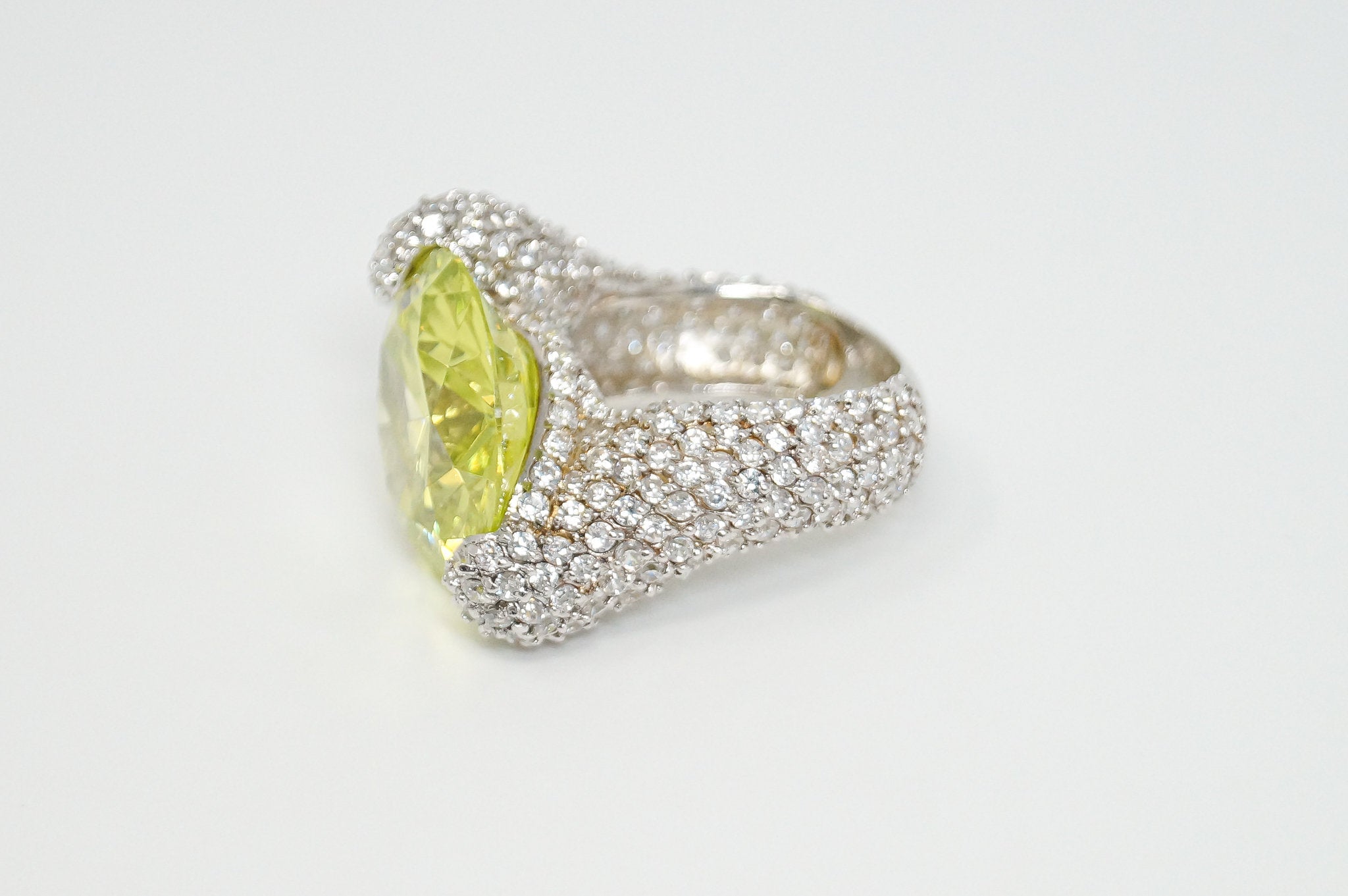 Vintage Designer CWE Art Deco Peridot CZ Sterling Silver Statement Ring - Sz 7