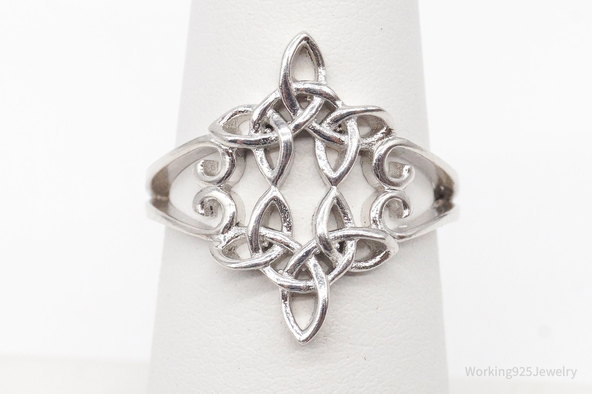 Vintage Celtic Knot Design Sterling Silver Ring - Size 6.25