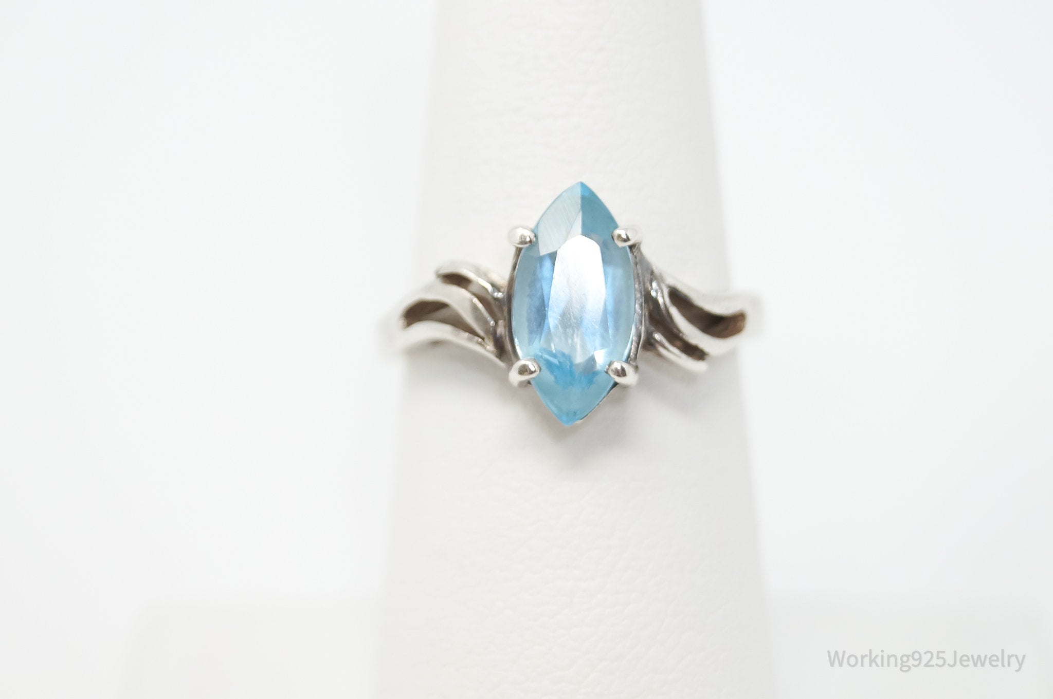 Vintage Designer JED Blue Topaz Sterling Silver Ring - Sz 6.75