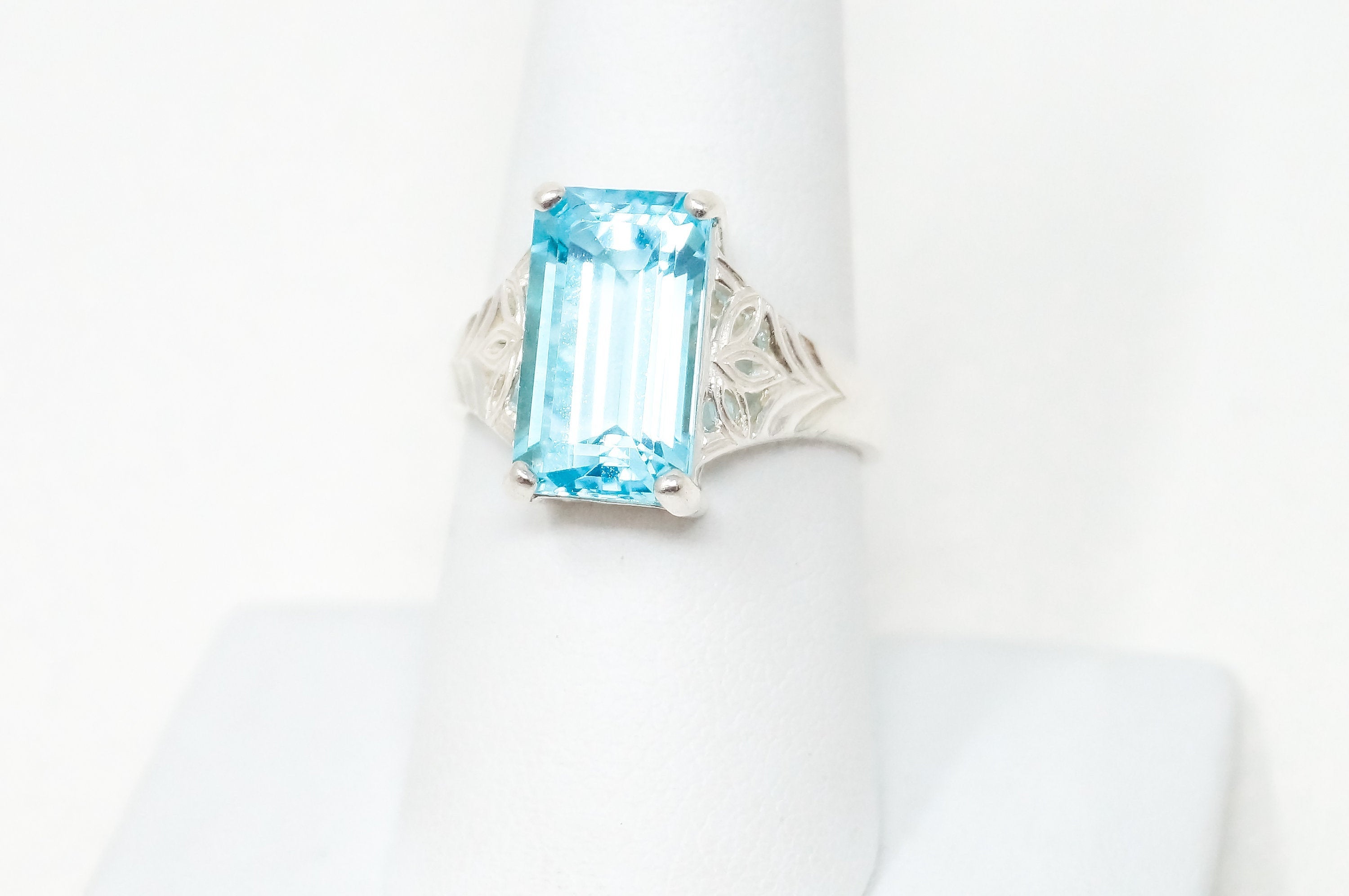 Vintage Art Deco Blue Topaz Sterling Silver Ring - Sz 8 -798910257