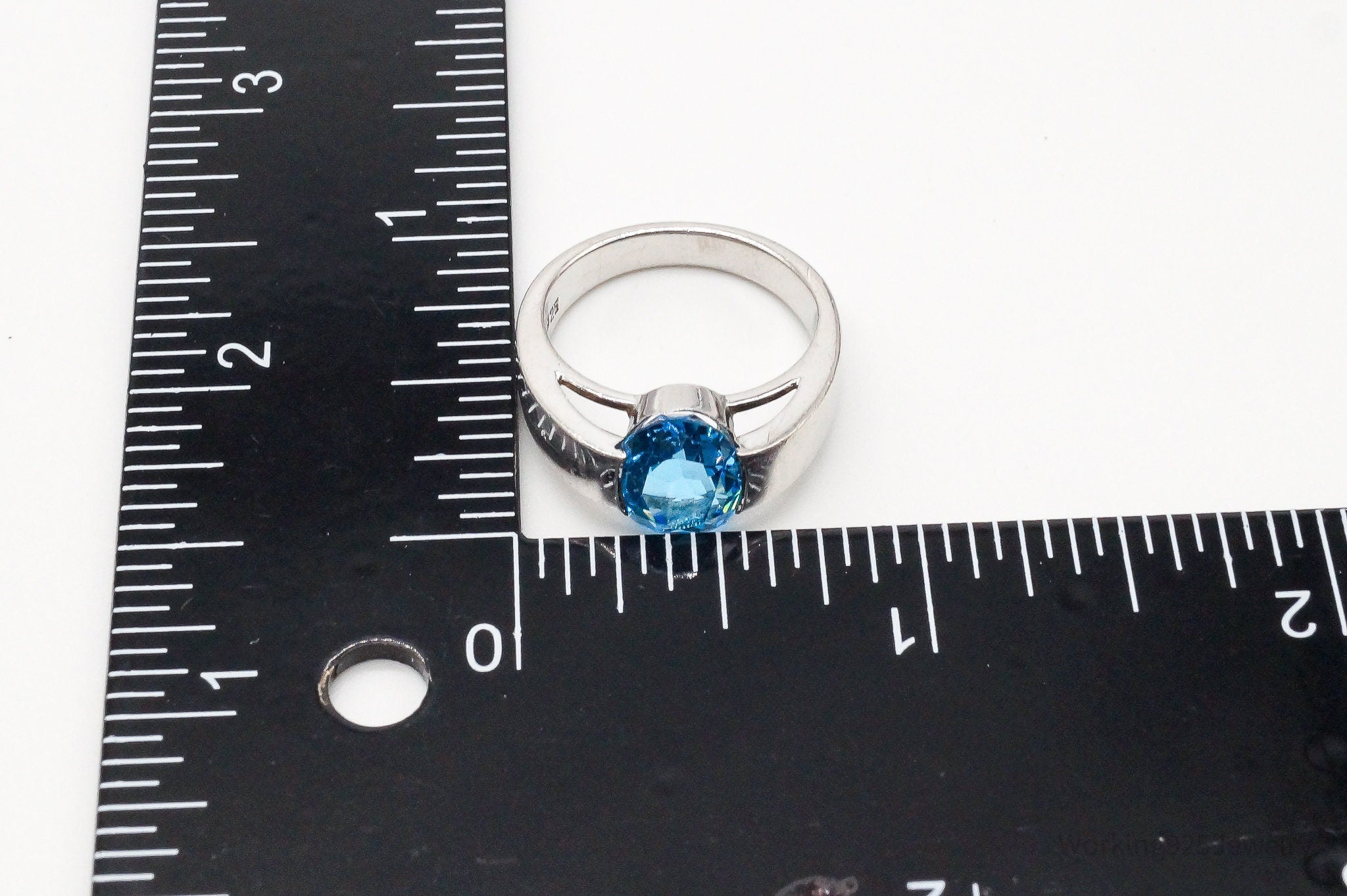 Vintage Blue Topaz Sterling Silver Ring - Size 7.25