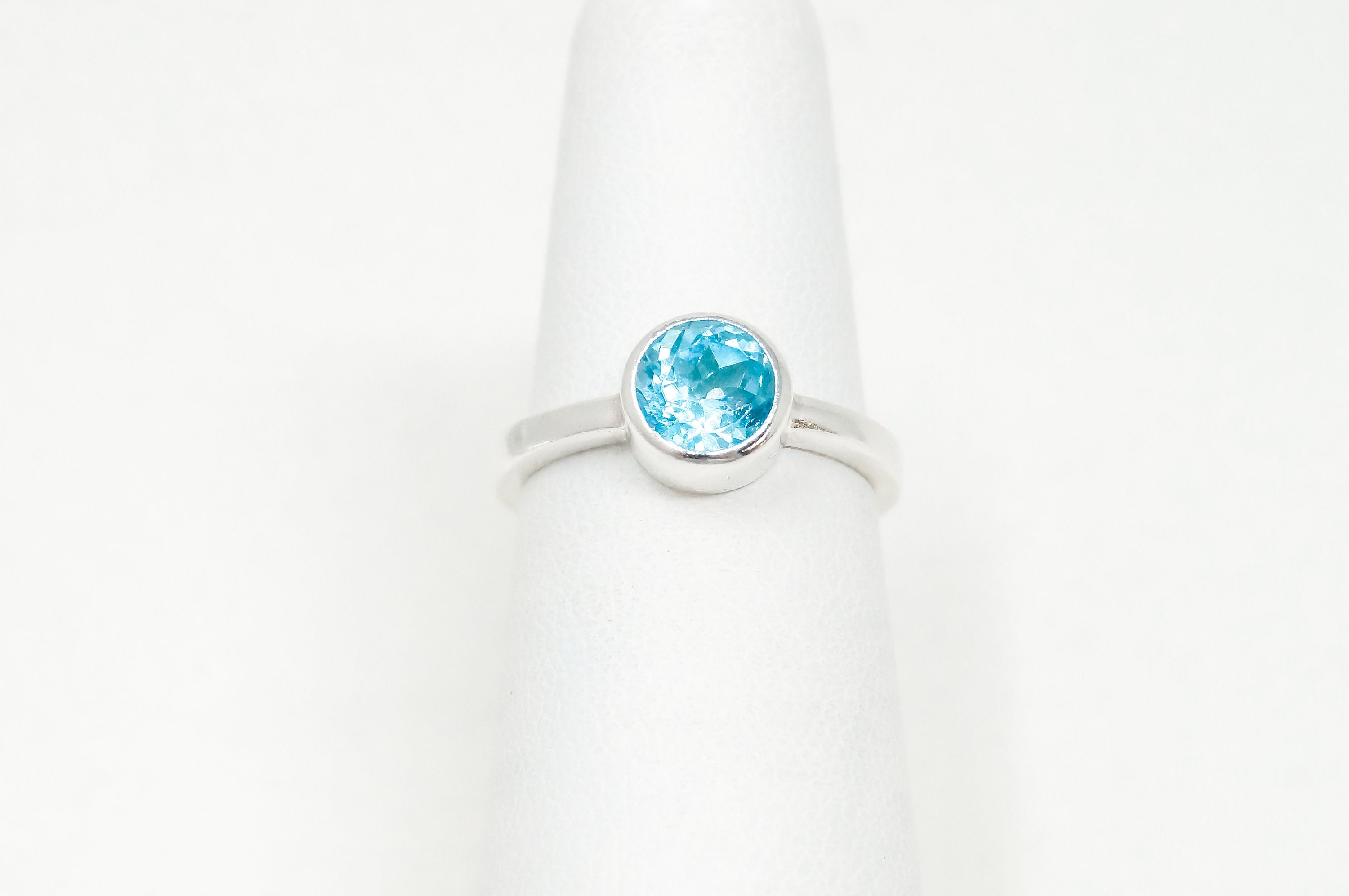 Vintage Blue Topaz Gemstone Sterling Silver Ring - Sz 4.75 -783793436