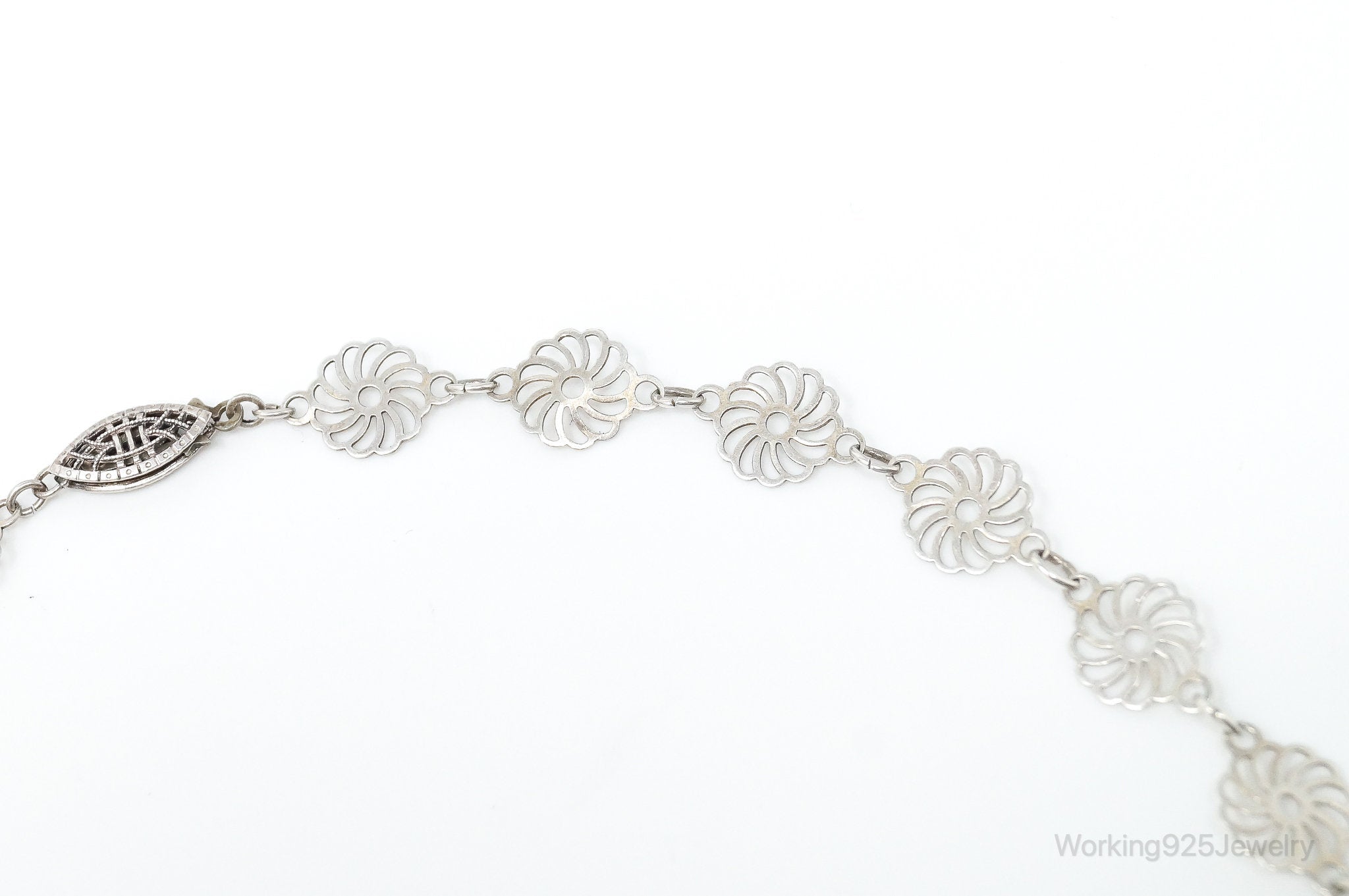 Antique Flowers Pattern Sterling Silver Necklace