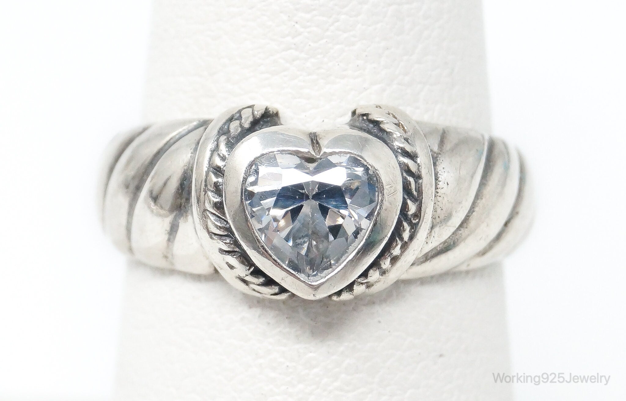 Vintage Cubic Zirconia Heart Sterling Silver Ring Size 7