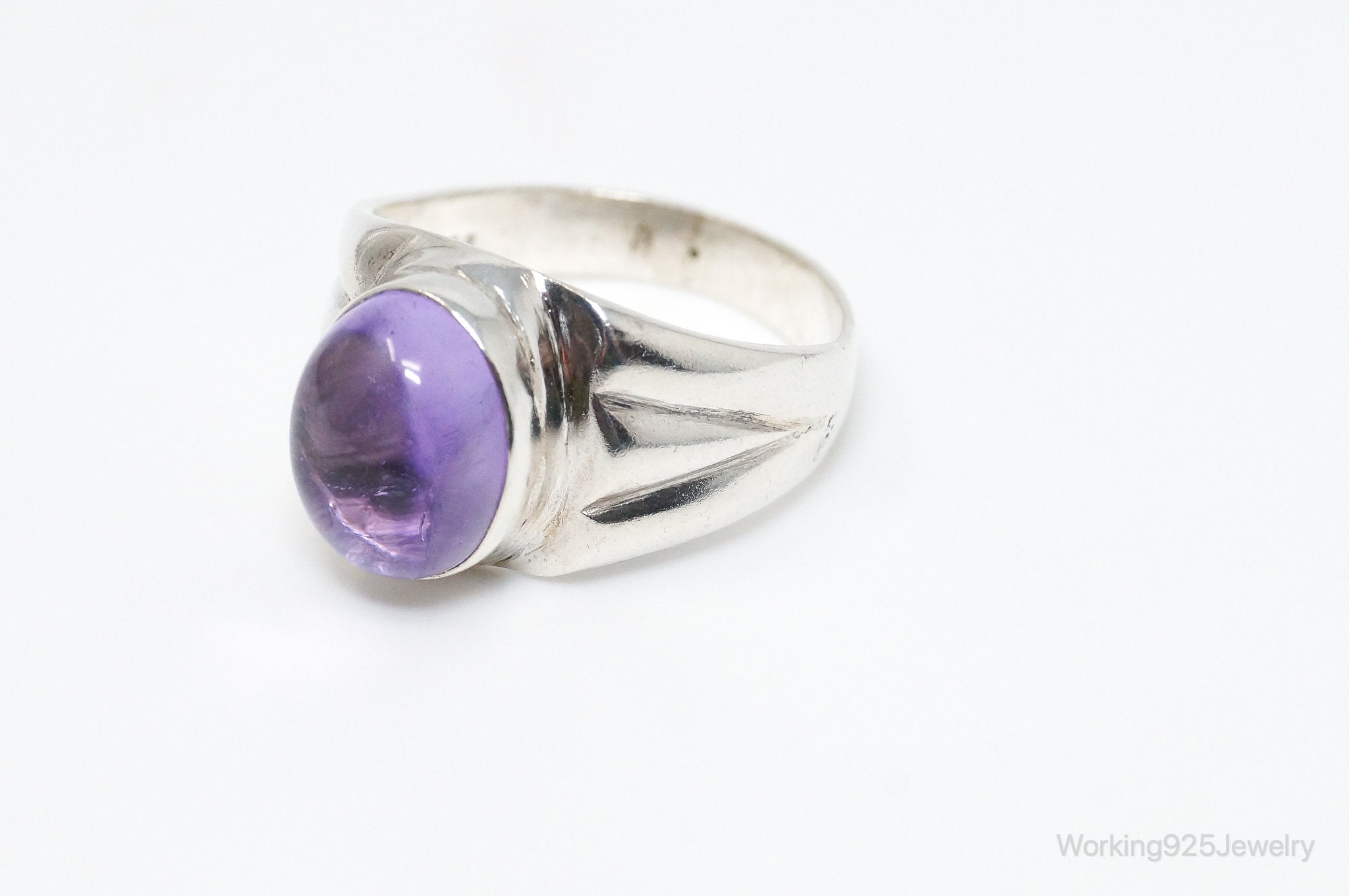 Vintage Amethyst Sterling Silver Ring - Size 6.25