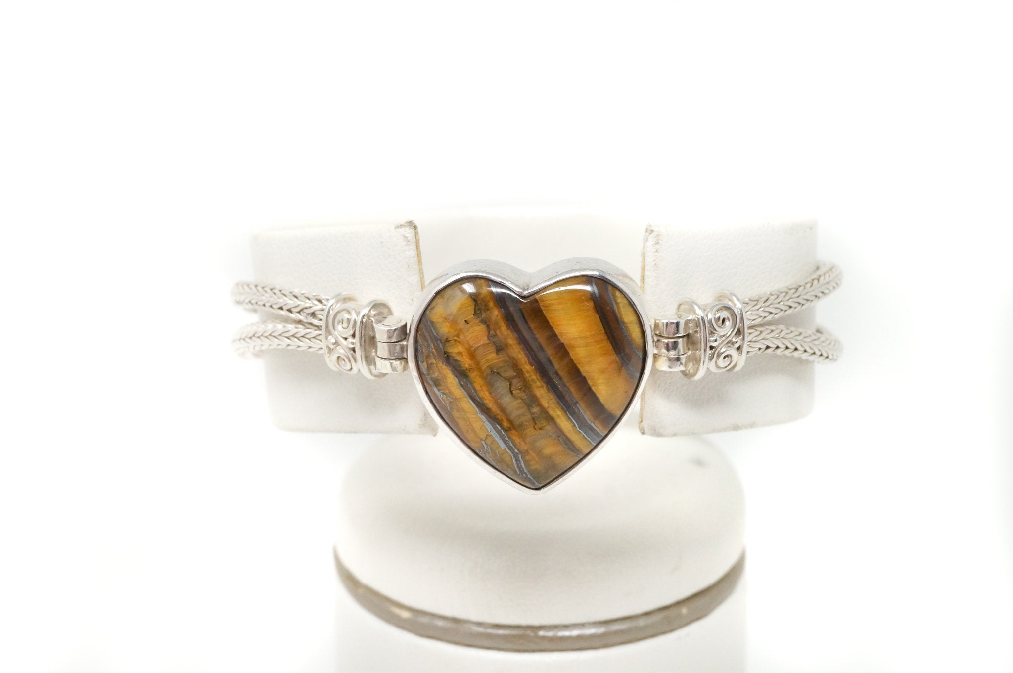 Vintage Designer Sajen Tigers Eye Heart Snake Chain Sterling Silver Bracelet