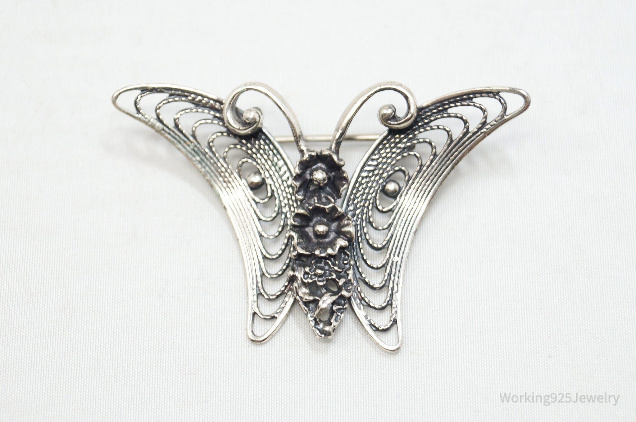 Vintage Designer Beau Filigree Butterfly Modern Sterling Silver Brooch Pin