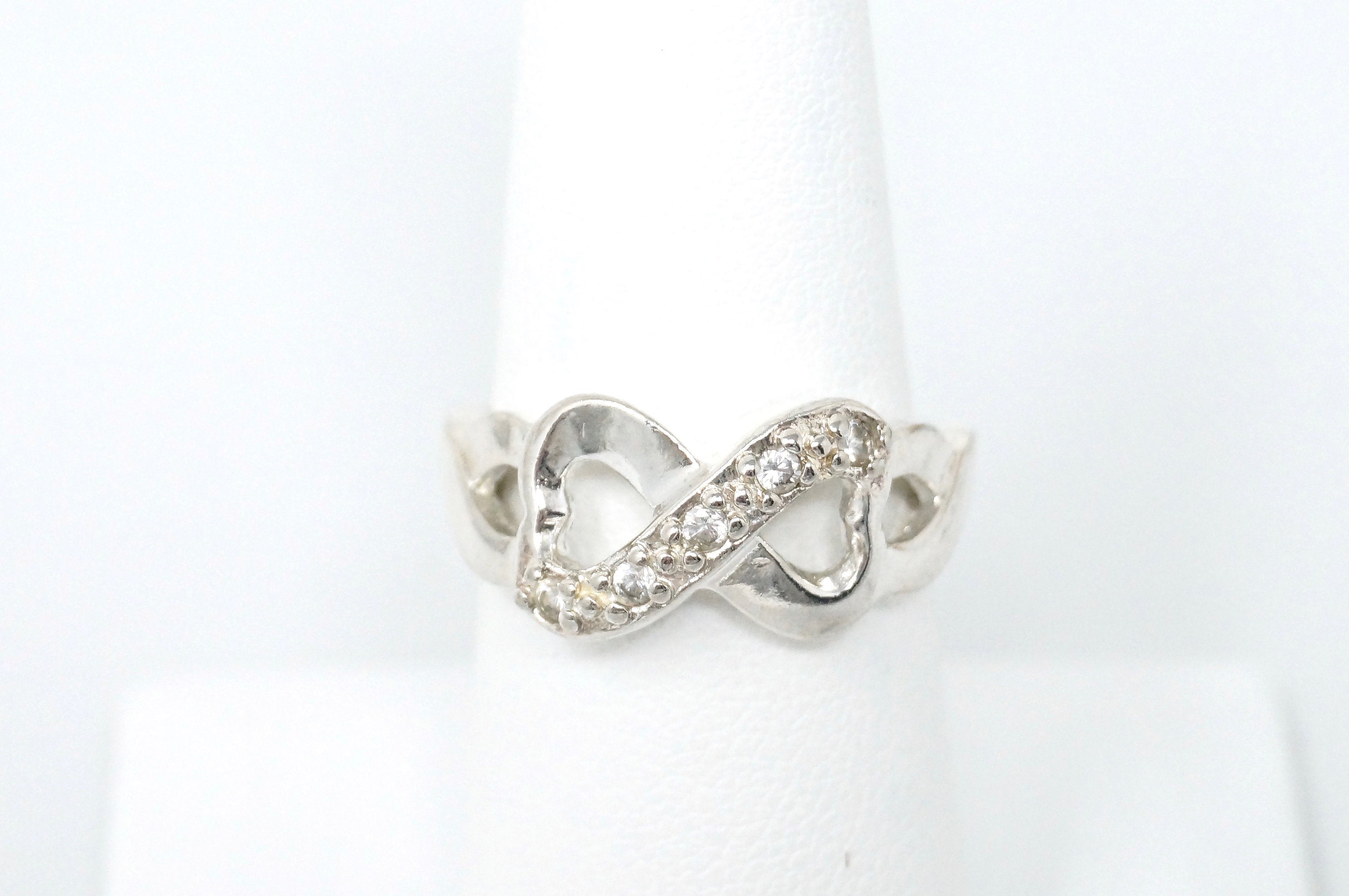 Vintage Diamond Heart Infinity Sterling Silver Ring Size 7