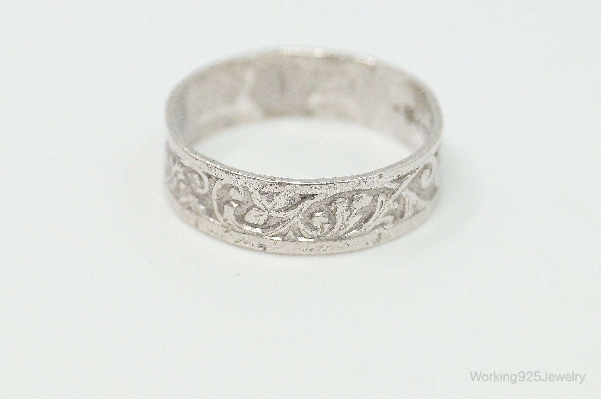 Antique Uncas MFG Co Floral Motif Sterling Silver Band Ring - Size 4