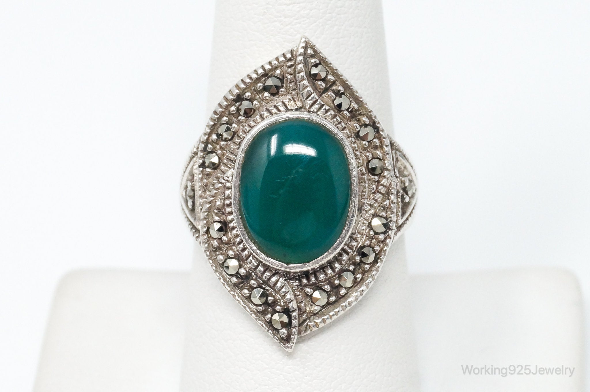 Vintage Green Chrysoprase Marcasite Sterling Silver Ring - SZ 8