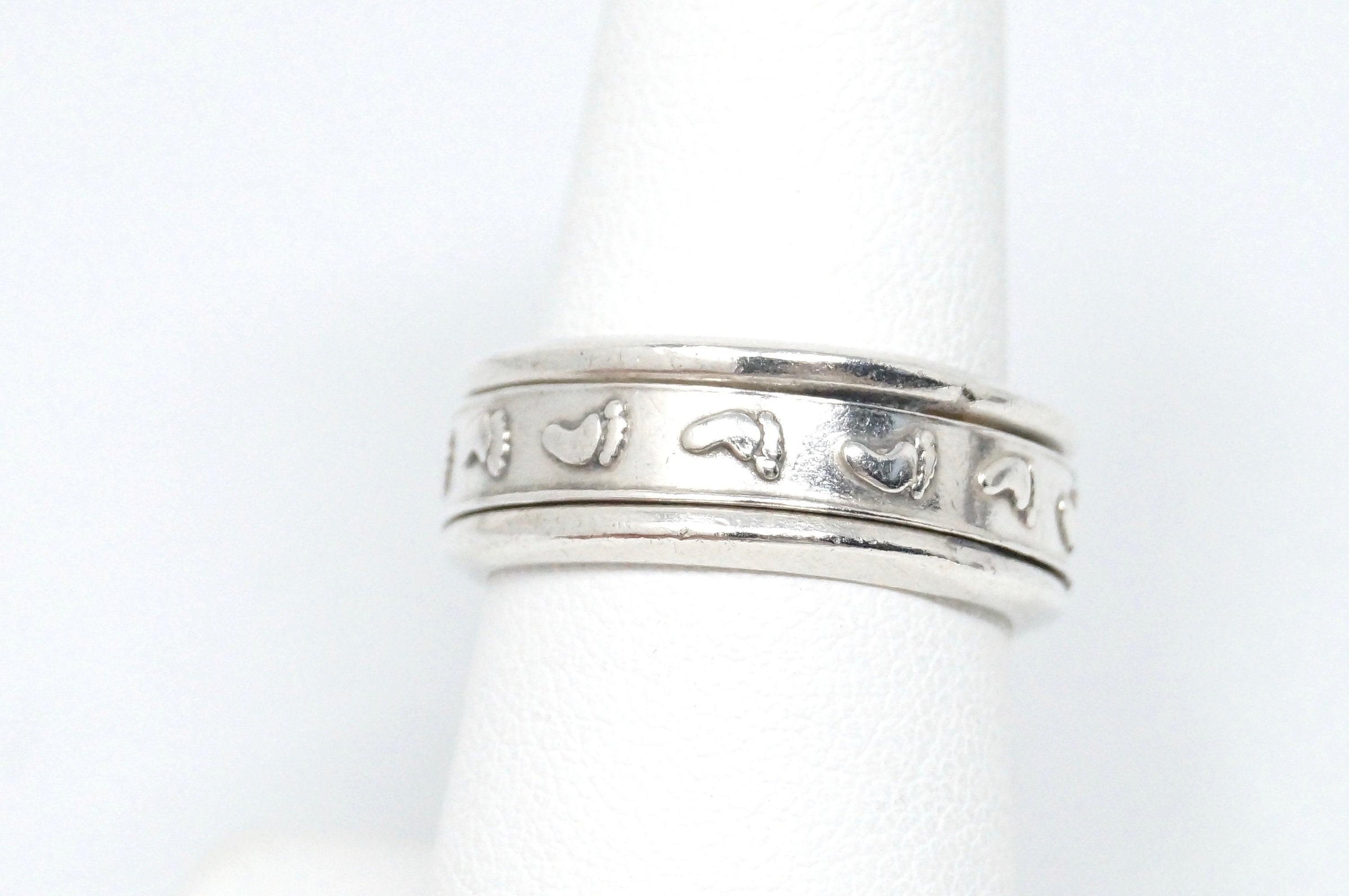 Vintage Foot Steps Path Prints Sterling Silver Spinner Band Ring - Size 7.75