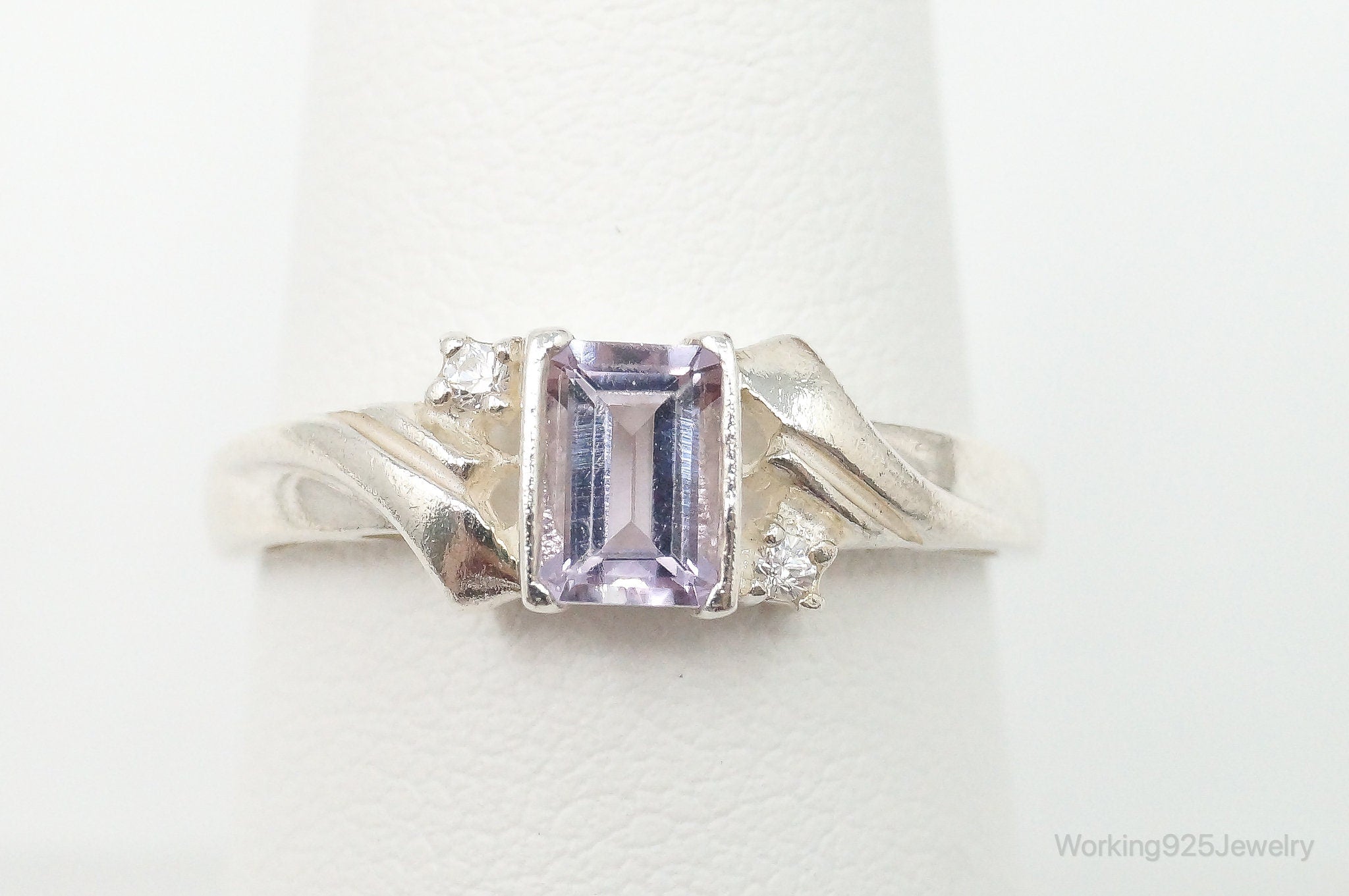 Vintage Avon Amethyst Cubic Zirconia Sterling Silver Band Ring - Size 8