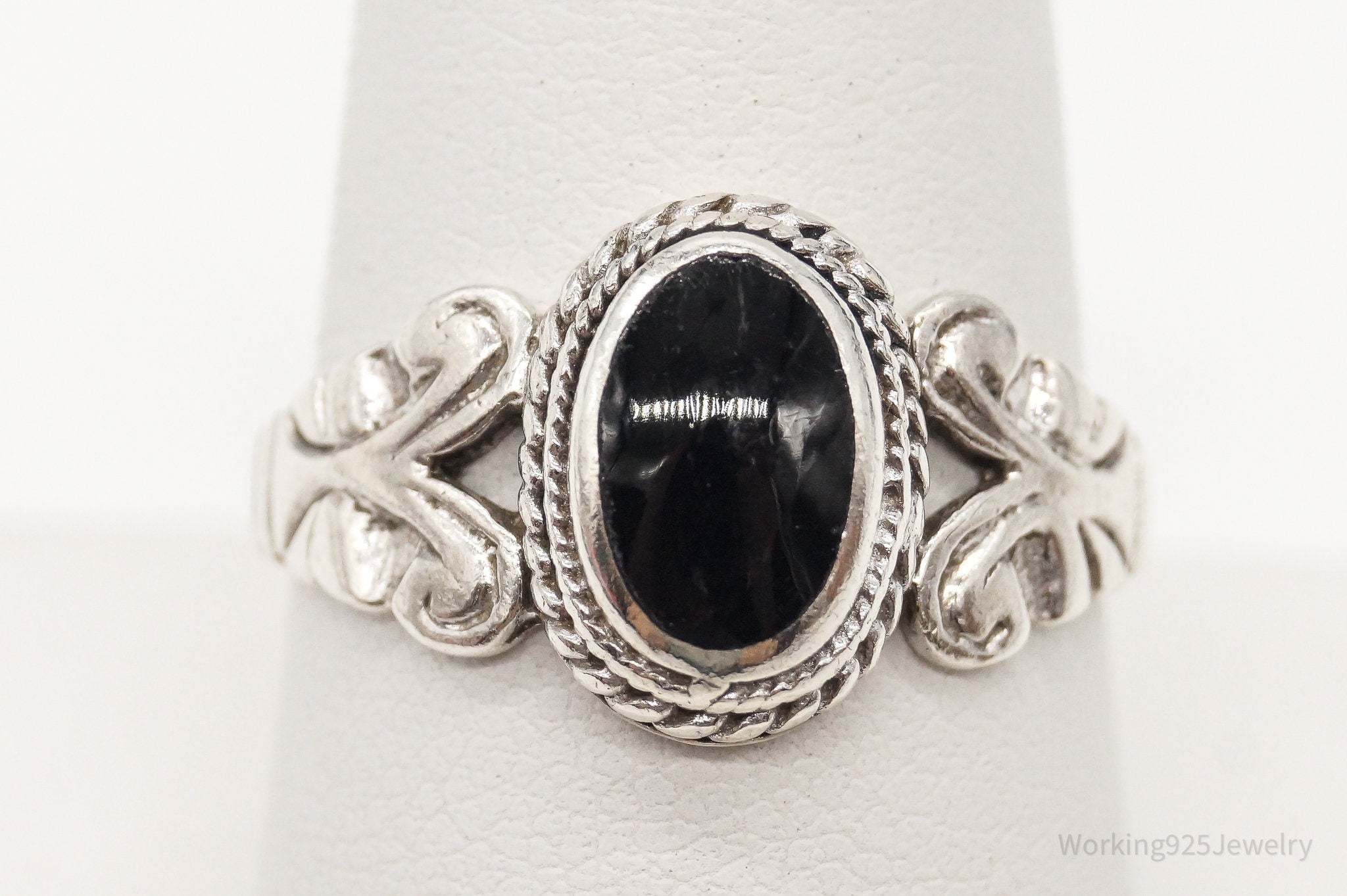 Vintage Black Onyx Sterling Silver Ring - Size 9