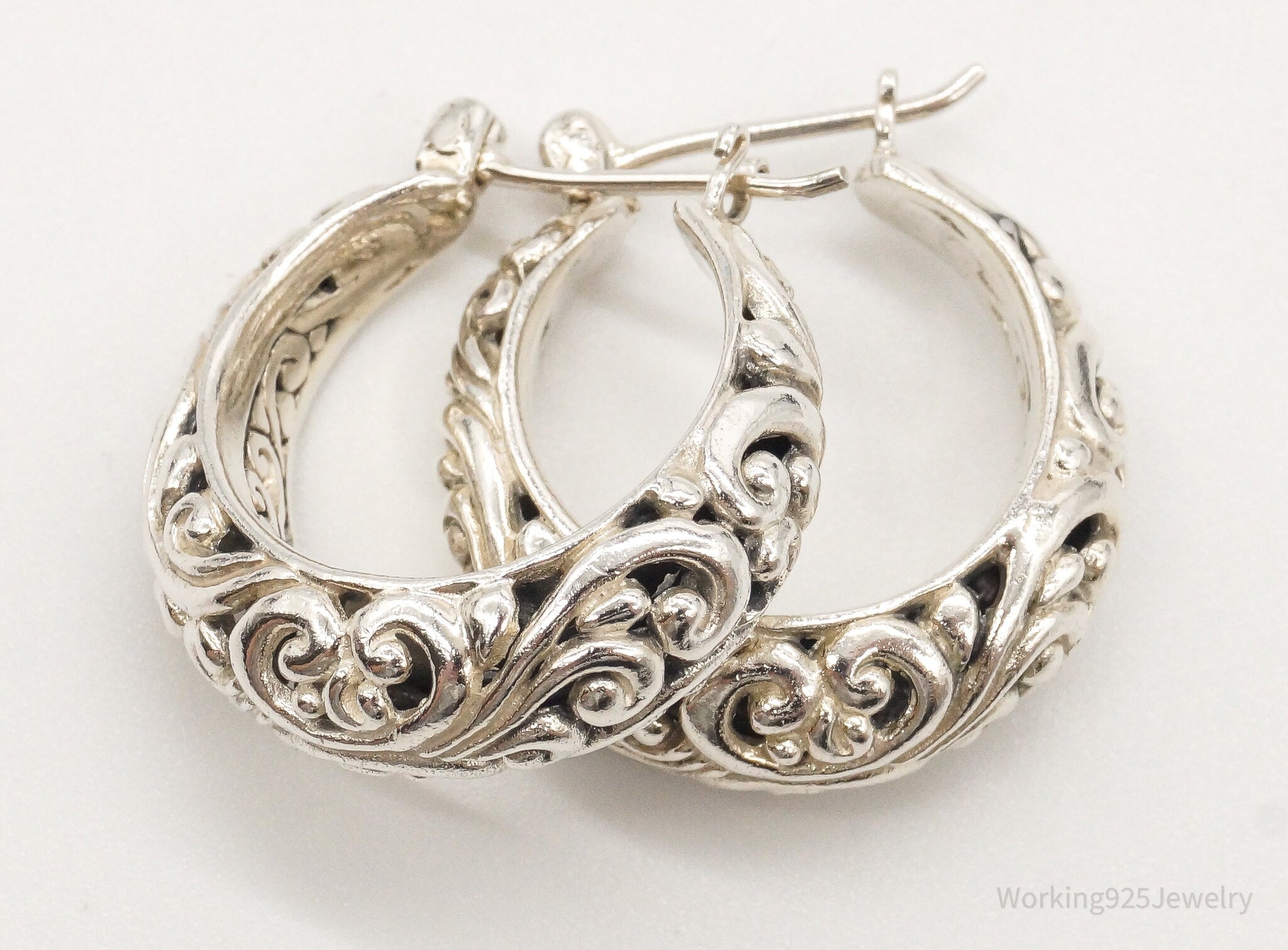 Vintage Bali Style Sterling Silver Hoop Earrings