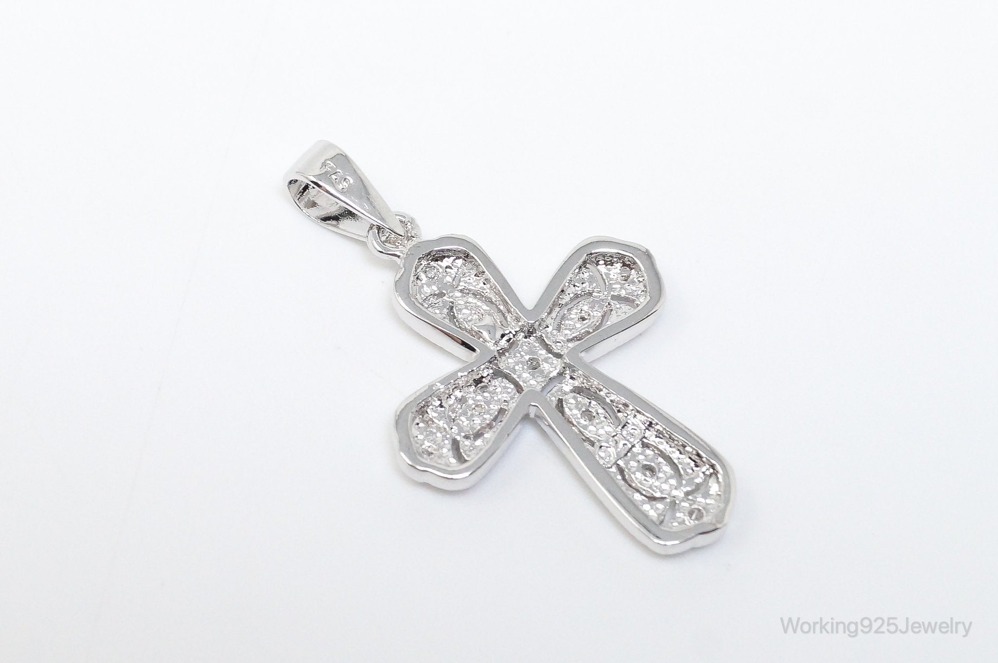 Designer FAS Cubic Zirconia Cross Sterling Silver Necklace Pendant