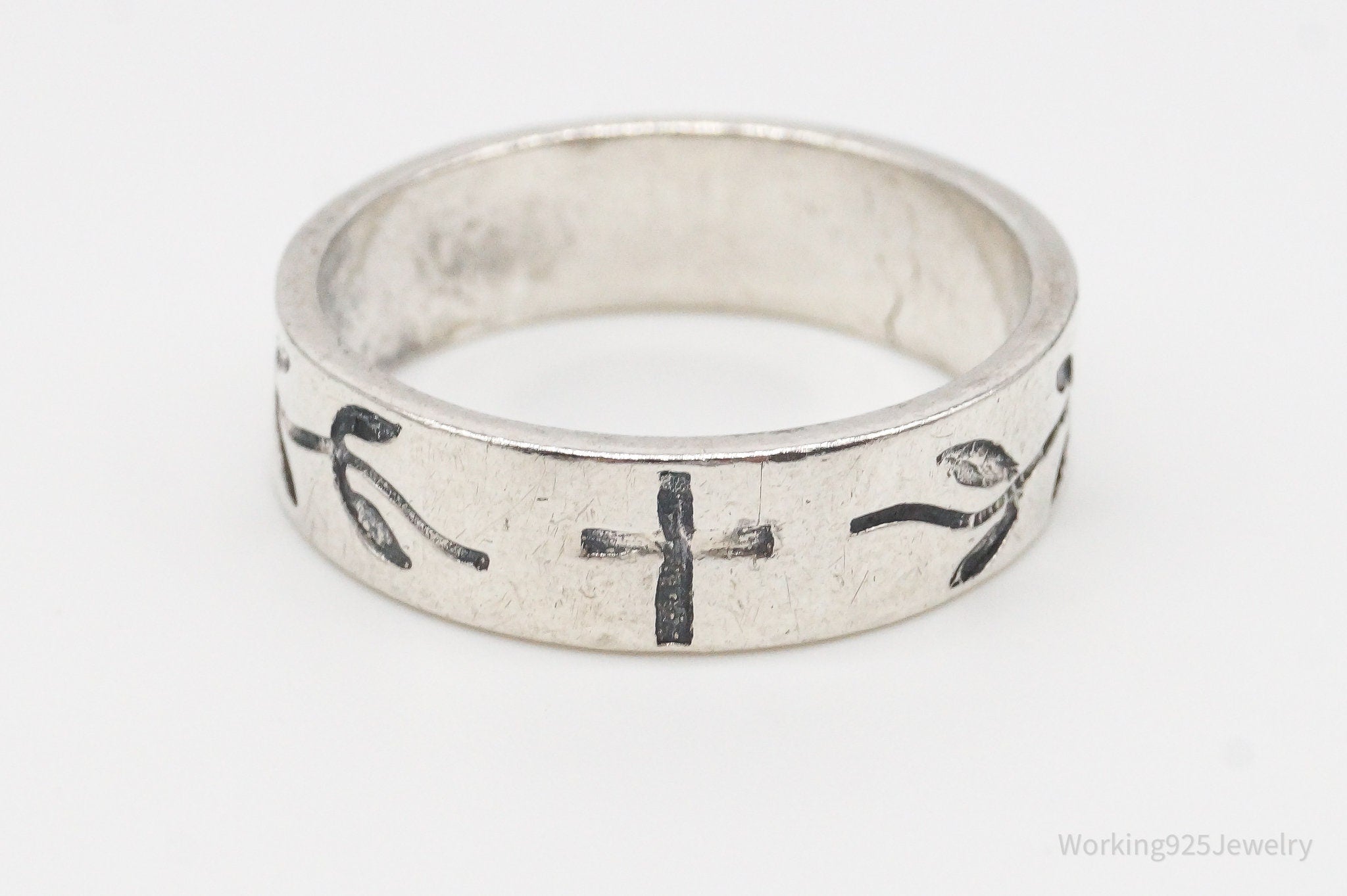 Vintage Cross Sterling Silver Band Ring - Size 11.75