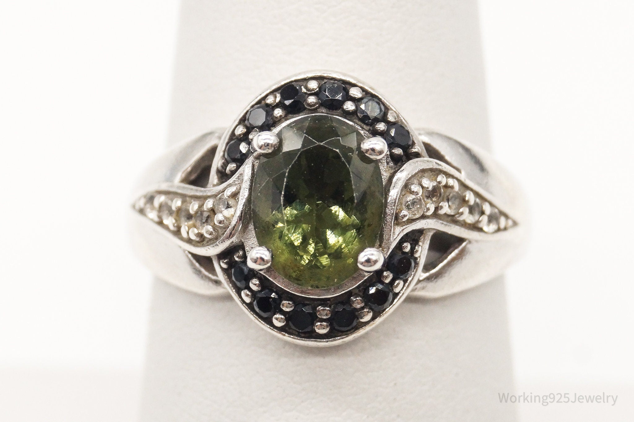 Vintage Designer LB Peridot Black Spinel CZ Sterling Silver Ring - Size 7