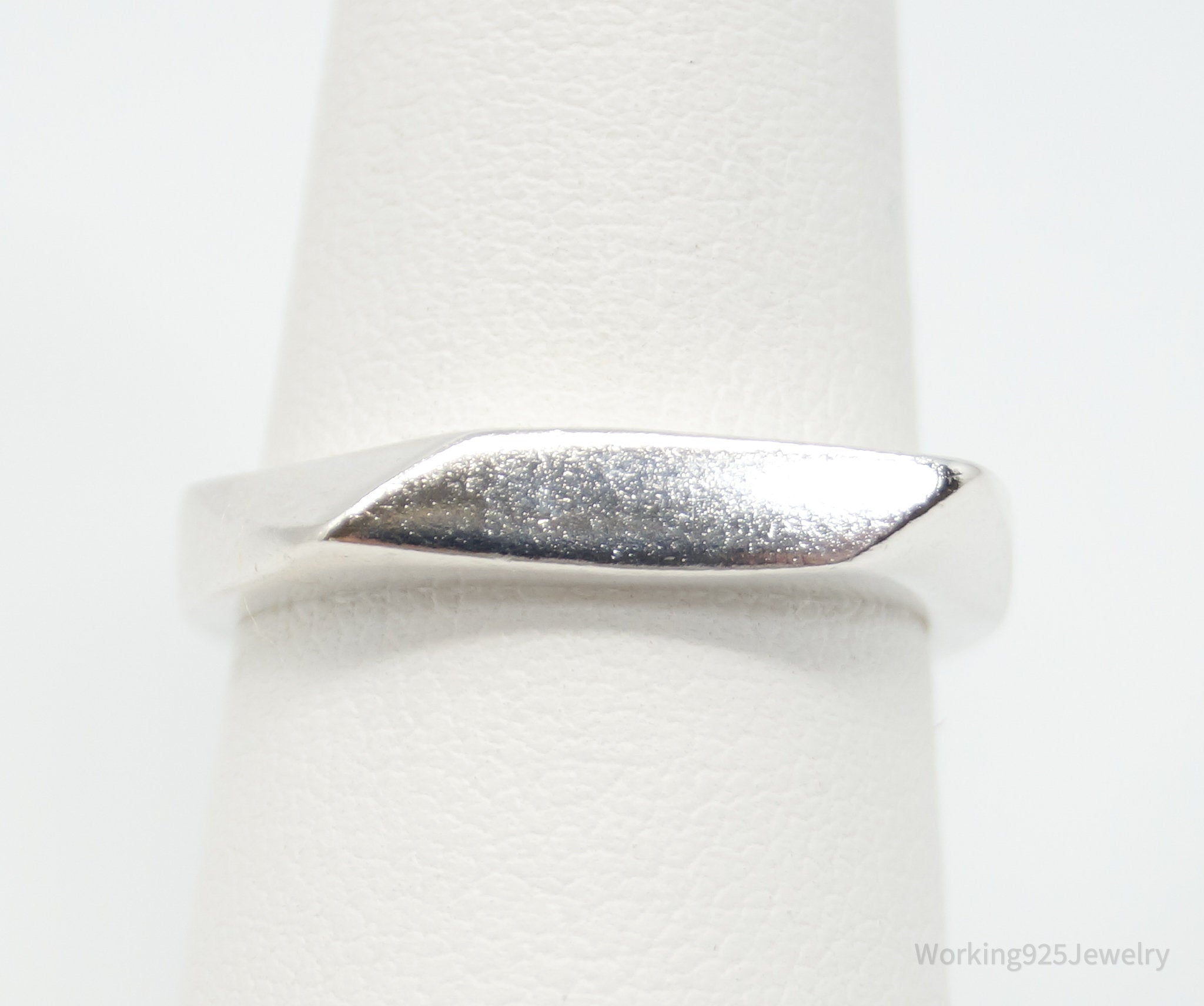 Vintage Modernist Style Sleek Minimalist Sterling Silver Band Ring - Size 7.25