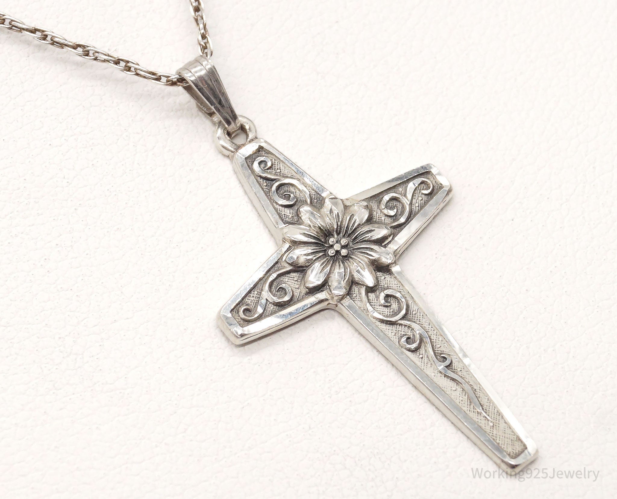 Vintage Designer M De Jean Flower Cross Sterling Silver Necklace