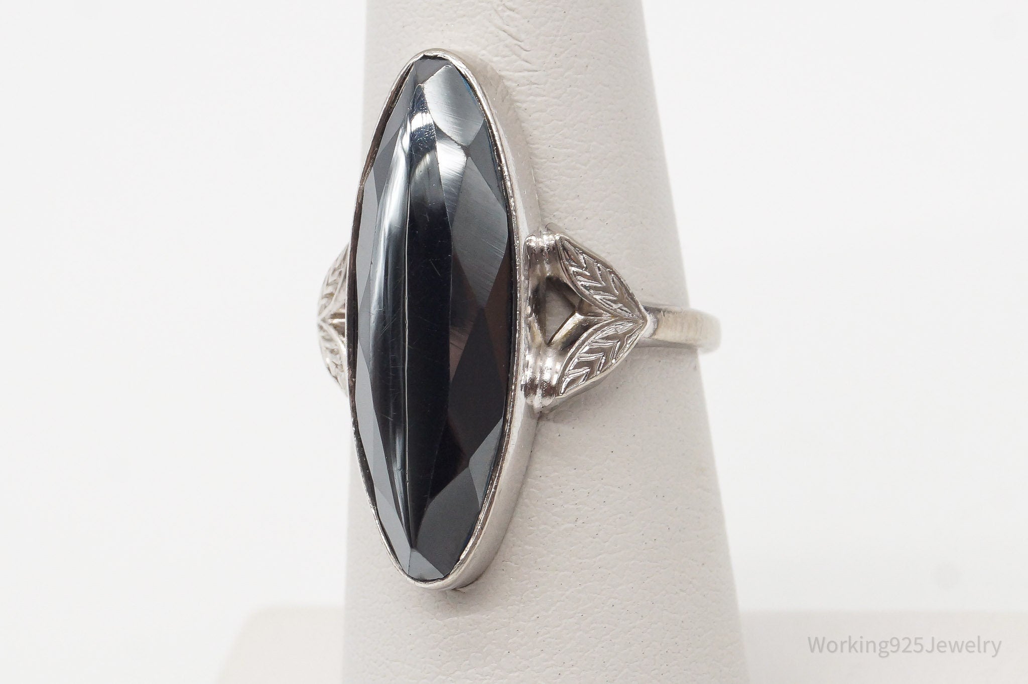 Antique Designer Uncas Hematite Sterling Silver Ring - Size 5.75