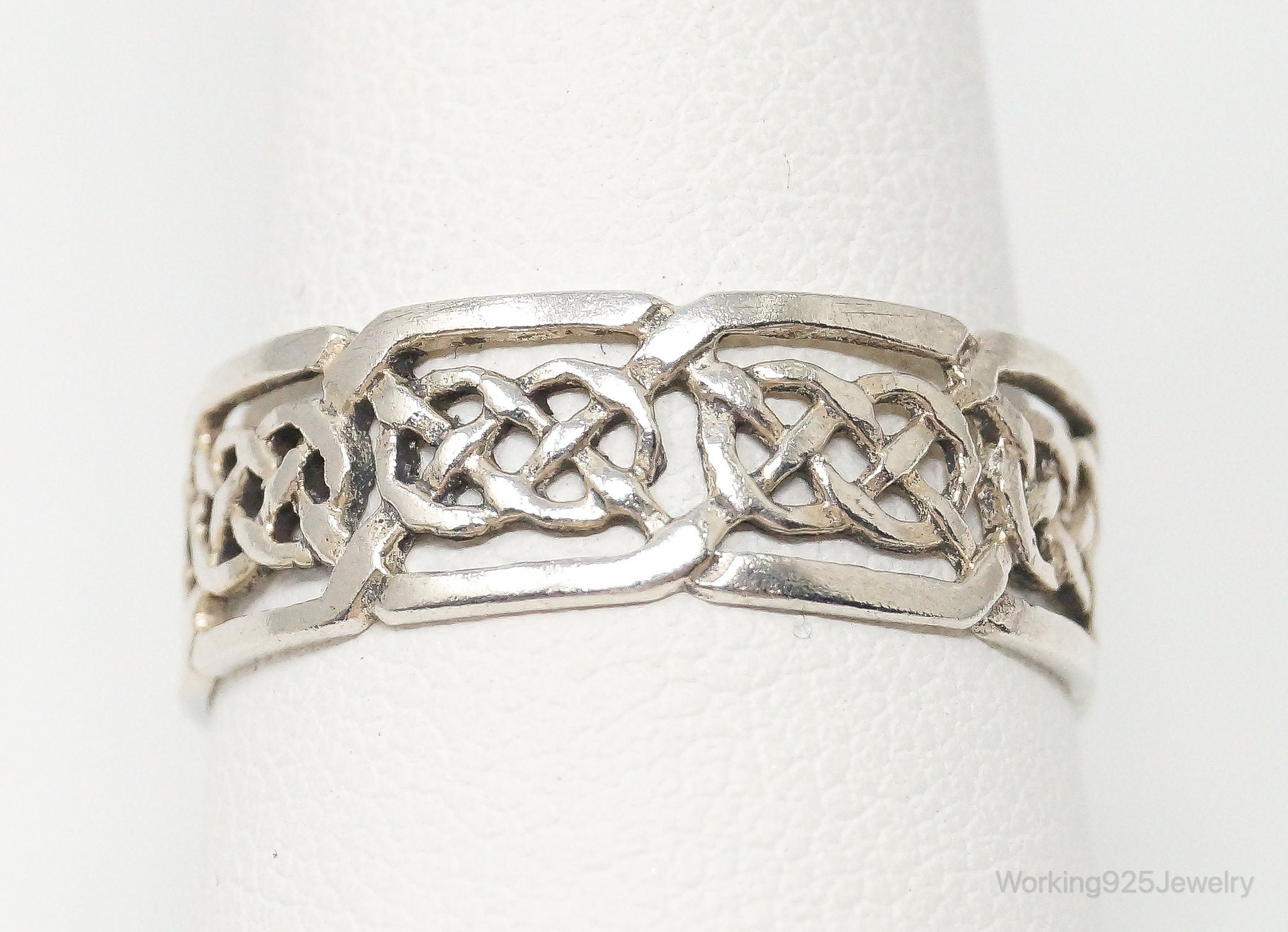 Vintage Celtic Knot Design Sterling Silver Band Ring - Size 9.25