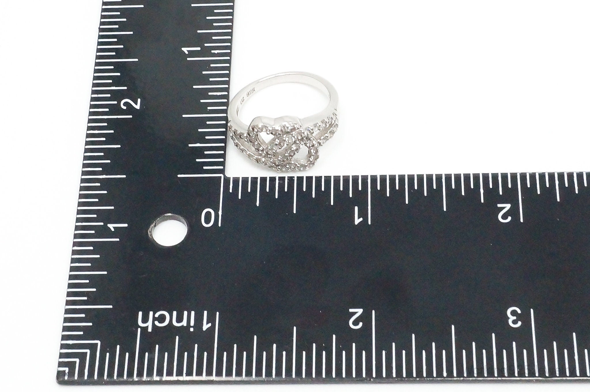 Vintage Cubic Zirconia Linked Hearts Sterling Silver Ring - Size 6