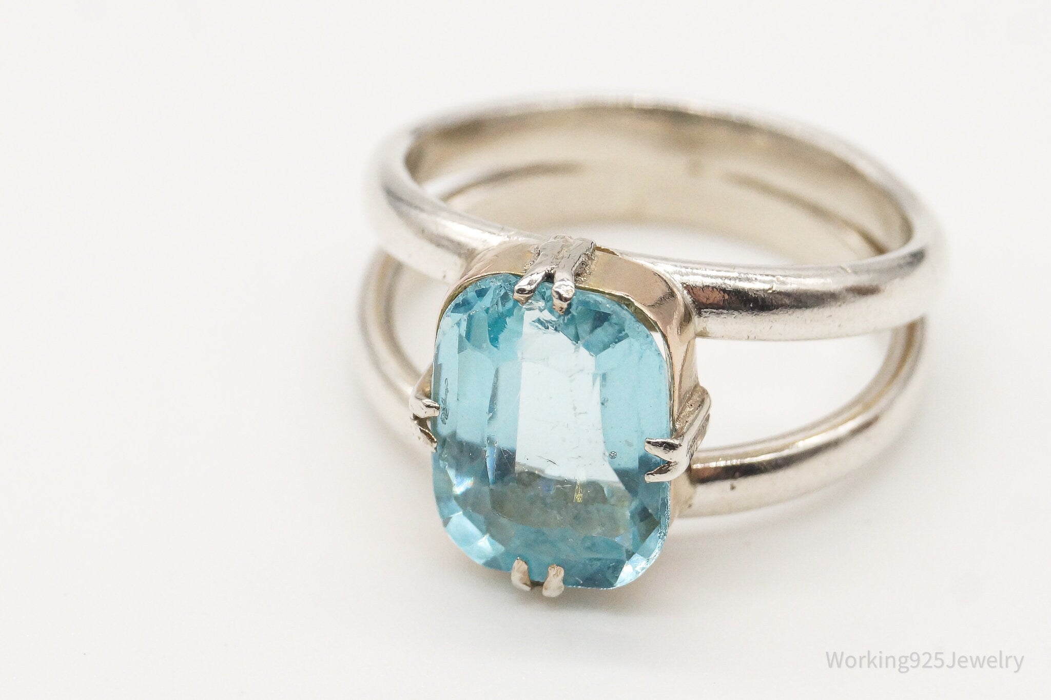 Vintage Blue Topaz Silver Ring - Size 6