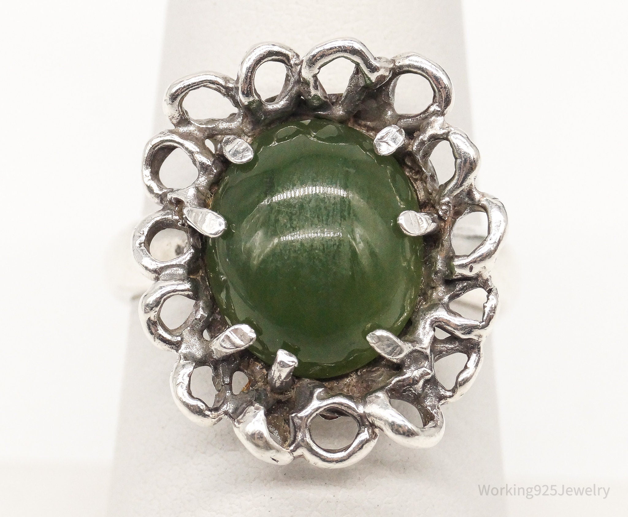 Vintage Brutalist Jade Flower Silver Ring - Size 7.25