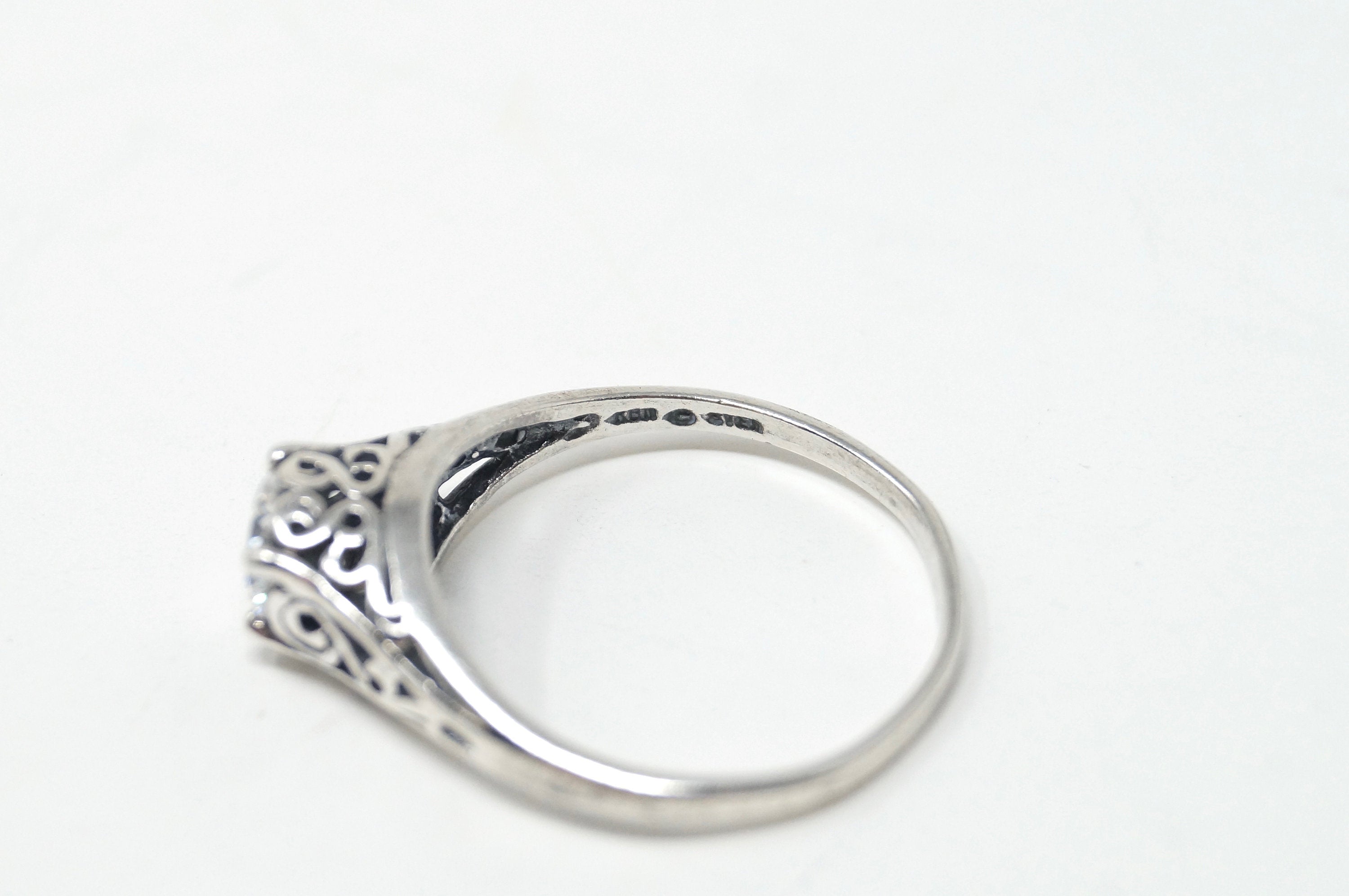 Vintage KABANA CZ Stone Filigree Scroll Swirl Love Sterling Silver Ring - Size 6