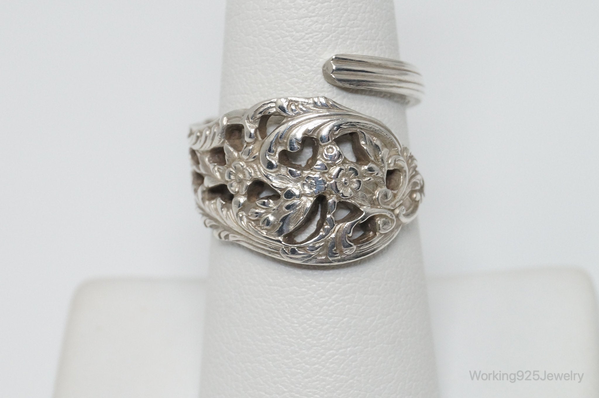 Antique Reed & Barton Floral Repousse Sterling Silver Spoon Ring SZ 6.5