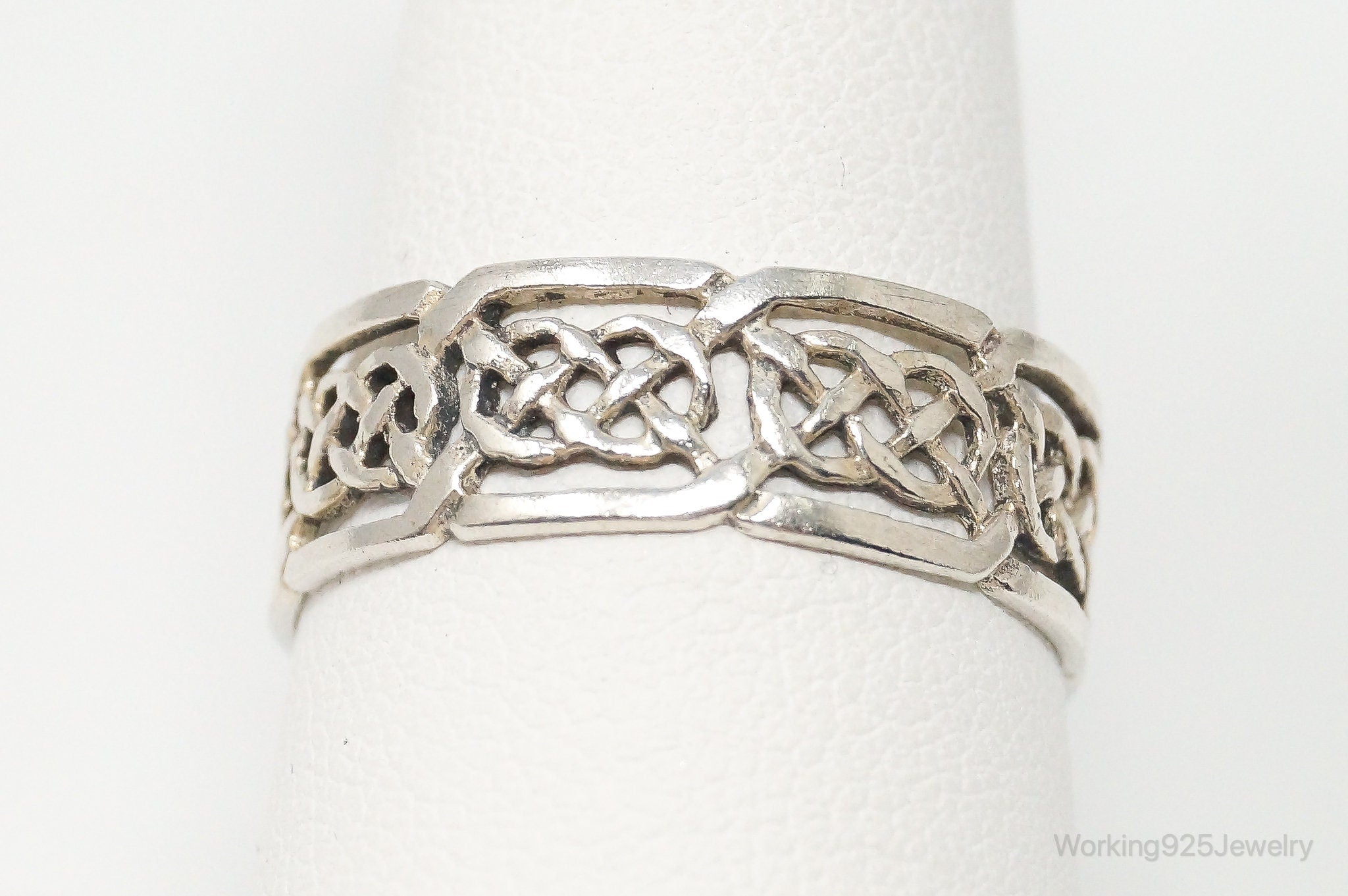 Vintage Celtic Knot Design Sterling Silver Band Ring - Size 9.25