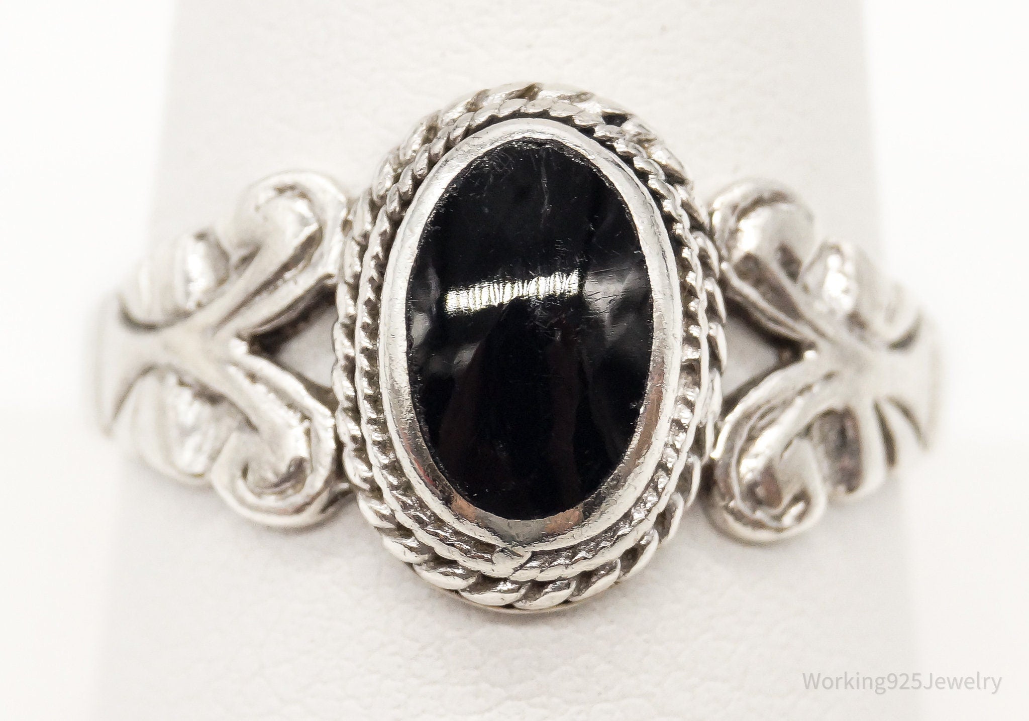 Vintage Black Onyx Sterling Silver Ring - Size 9