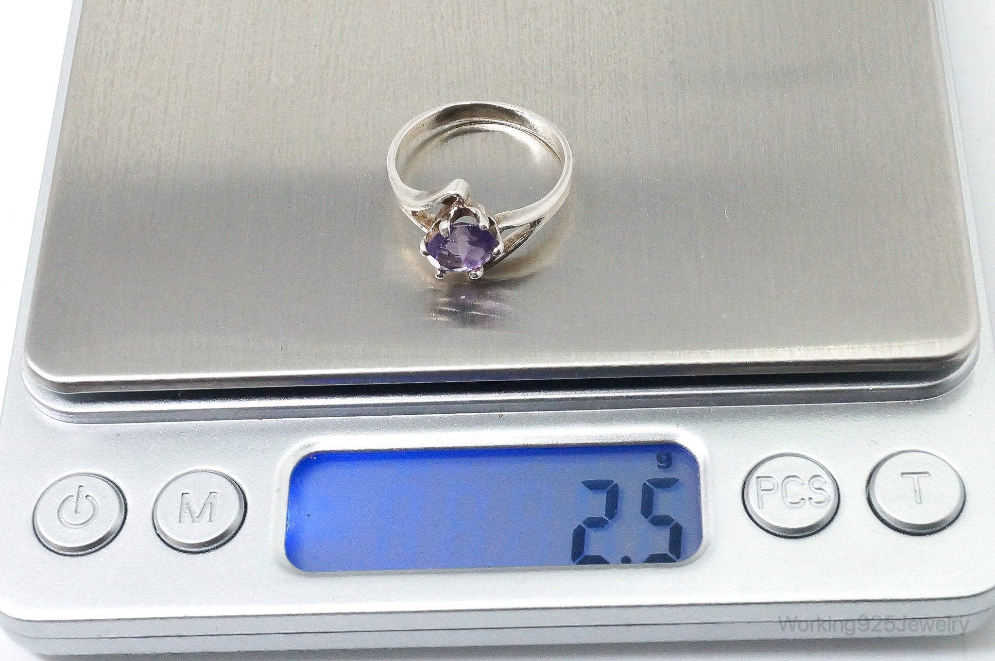 Vintage Amethyst Sterling Silver Ring - Size 8