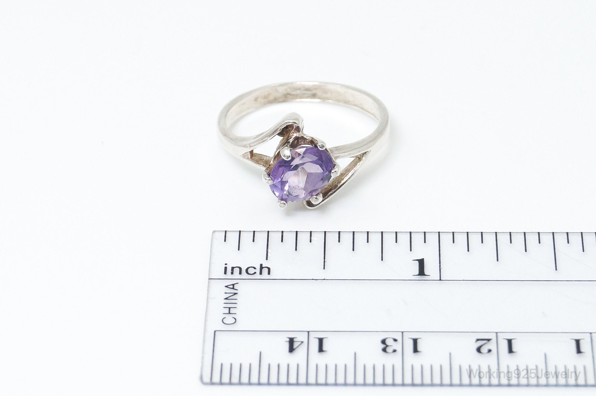 Vintage Amethyst Sterling Silver Ring - Size 8