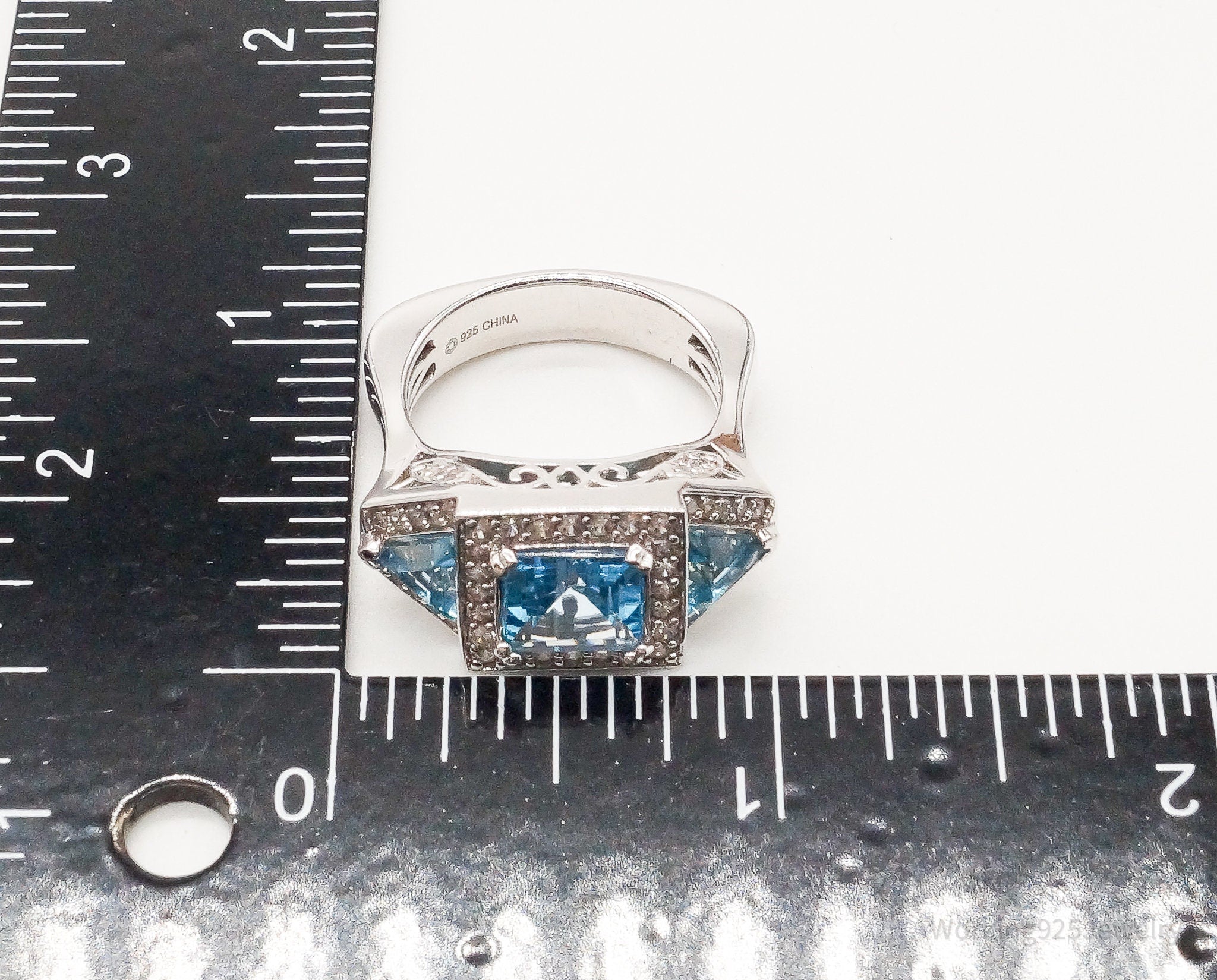 Blue Topaz Cubic Zirconia Ring Sterling Silver - Size 9