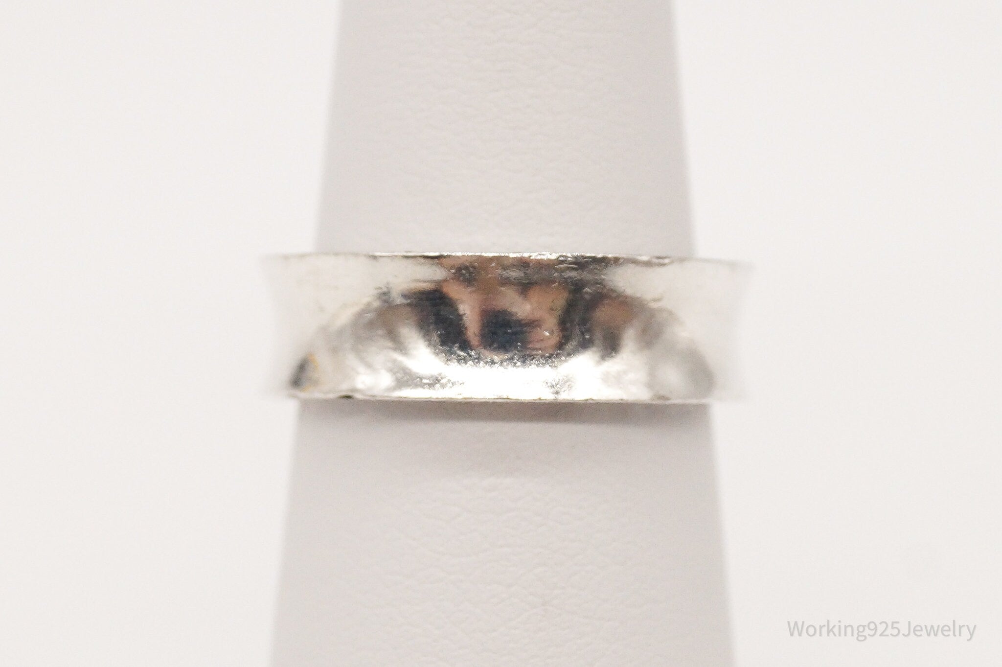 Designer Fanash Silver Band Ring - Size 5.75