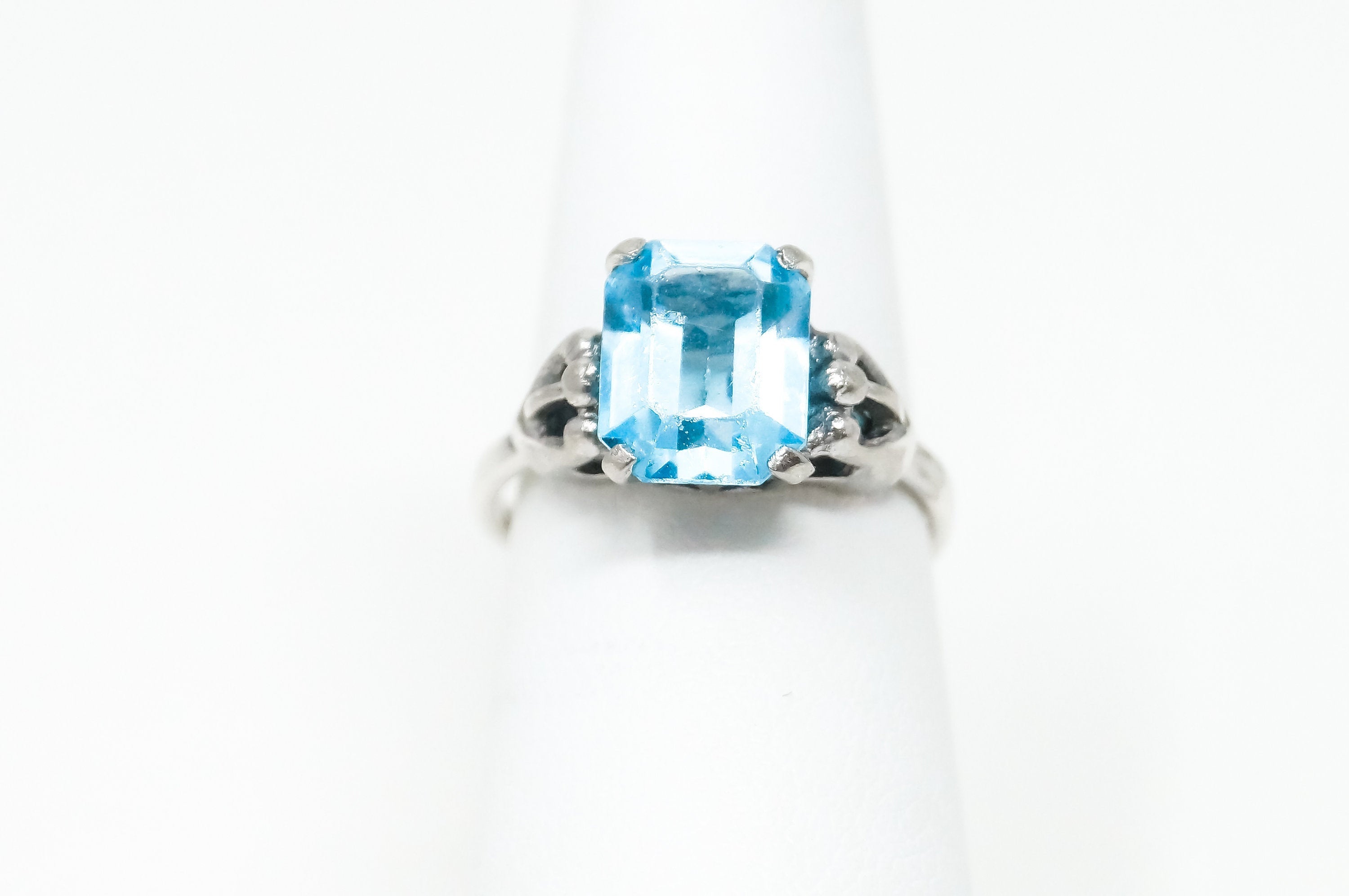 Vintage Designer Sarah Coventry Blue Topaz Sterling Silver Ring - Sz 6